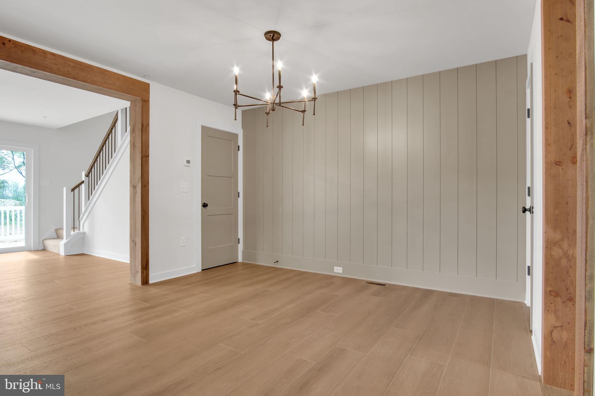 1018 BLACKSTONE RUN