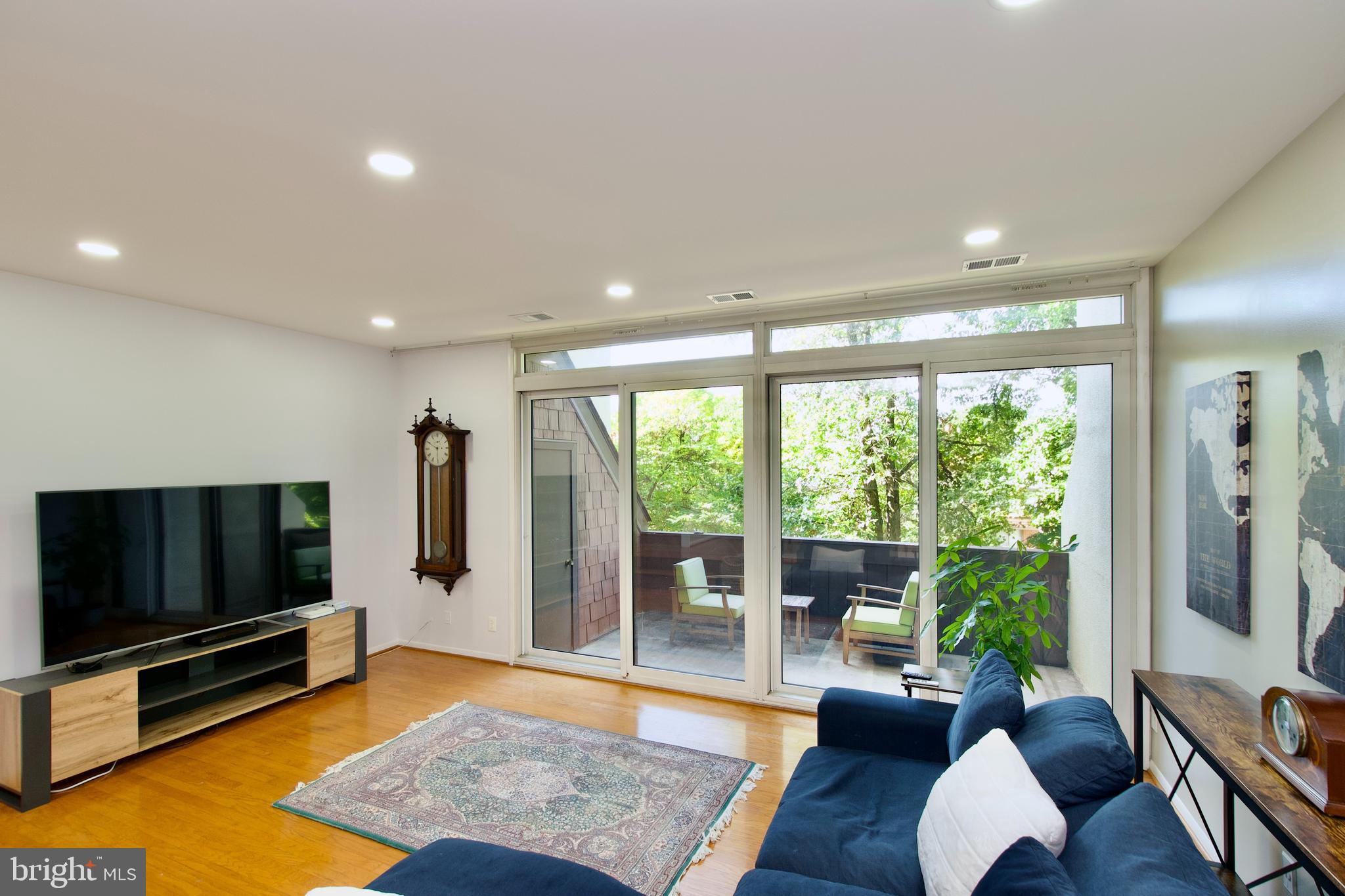 CONCORD MEWS - Residential