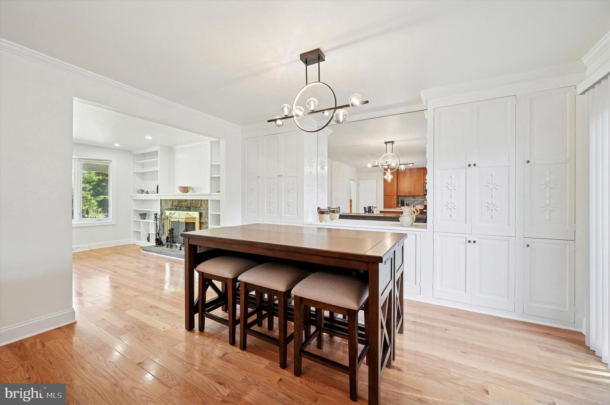 CREEKSIDE AT BLUE BELL - Residential