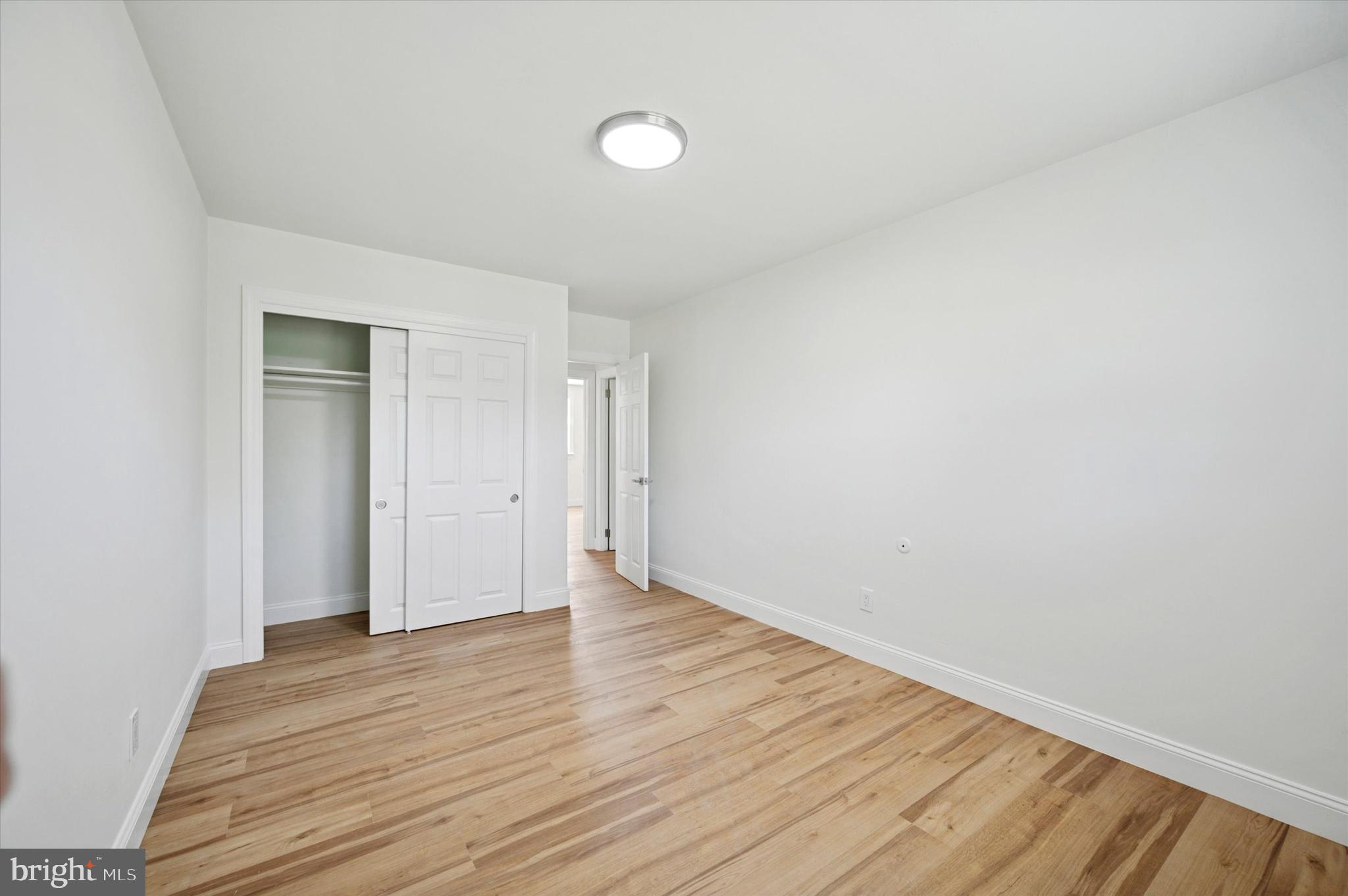 CREEKSIDE AT BLUE BELL - Residential