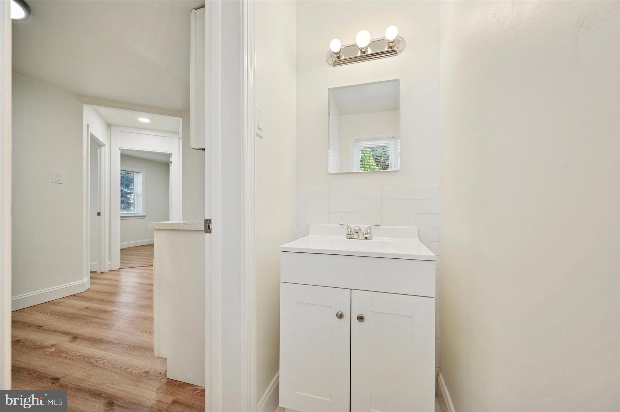 CREEKSIDE AT BLUE BELL - Residential