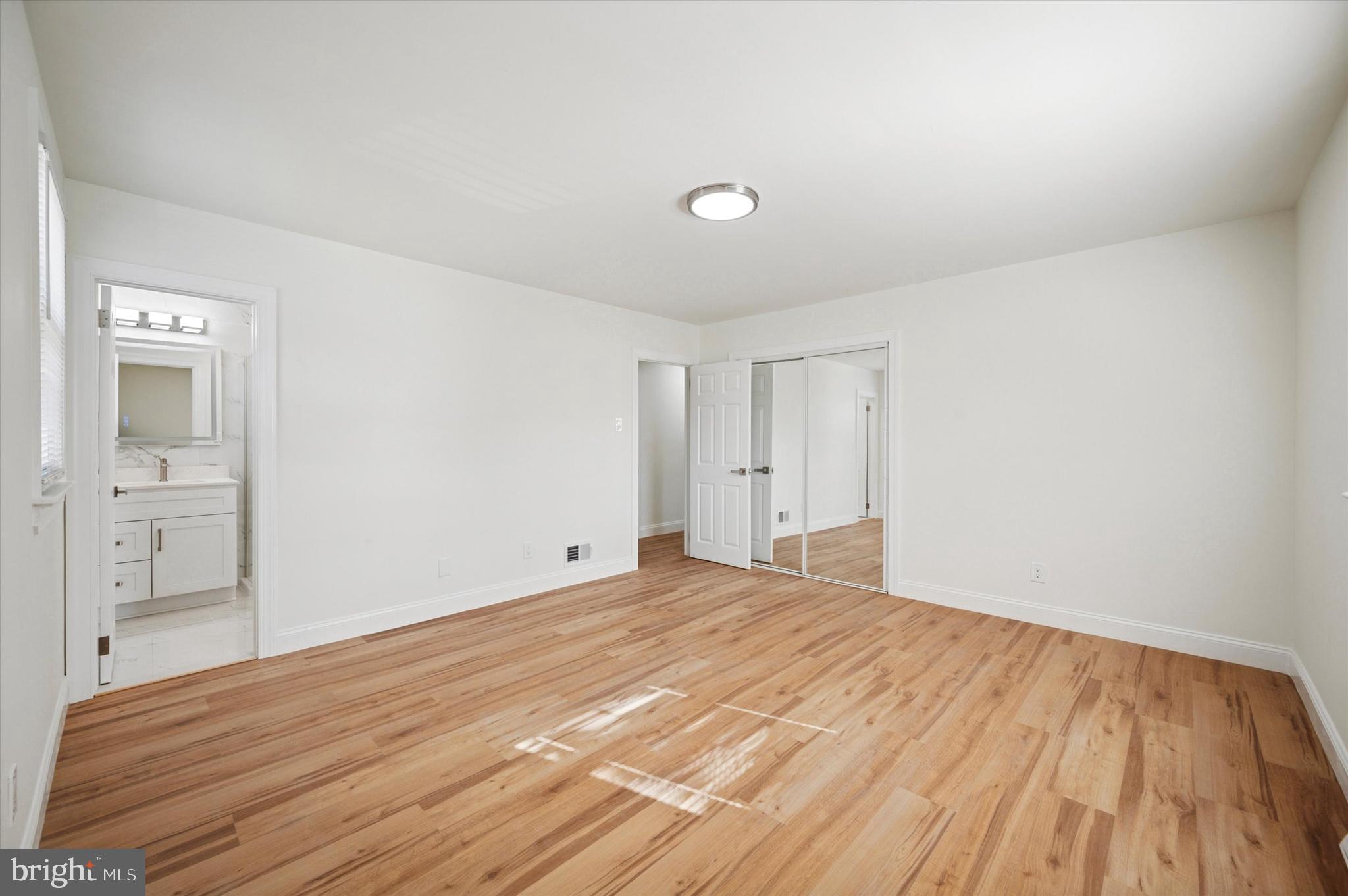 CREEKSIDE AT BLUE BELL - Residential