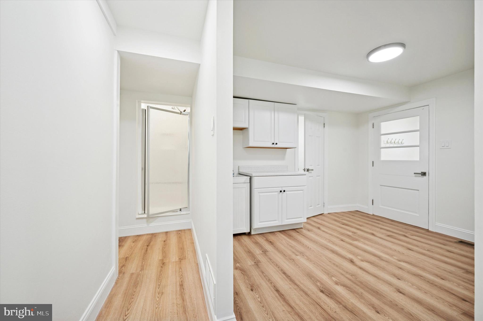 CREEKSIDE AT BLUE BELL - Residential