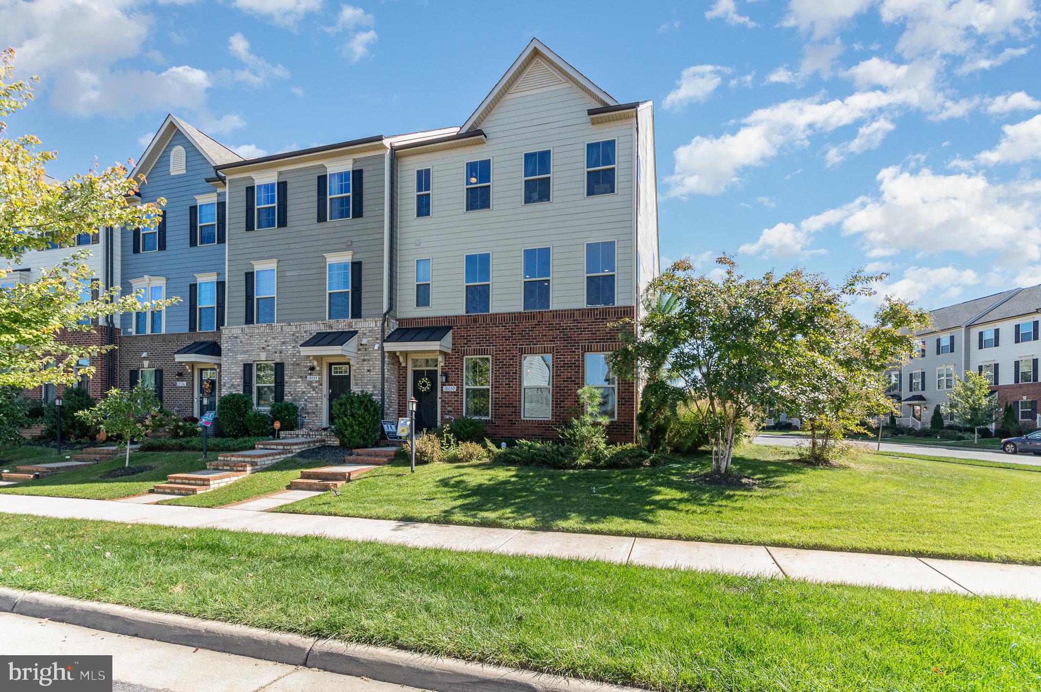 POTOMAC SHORES - Residential