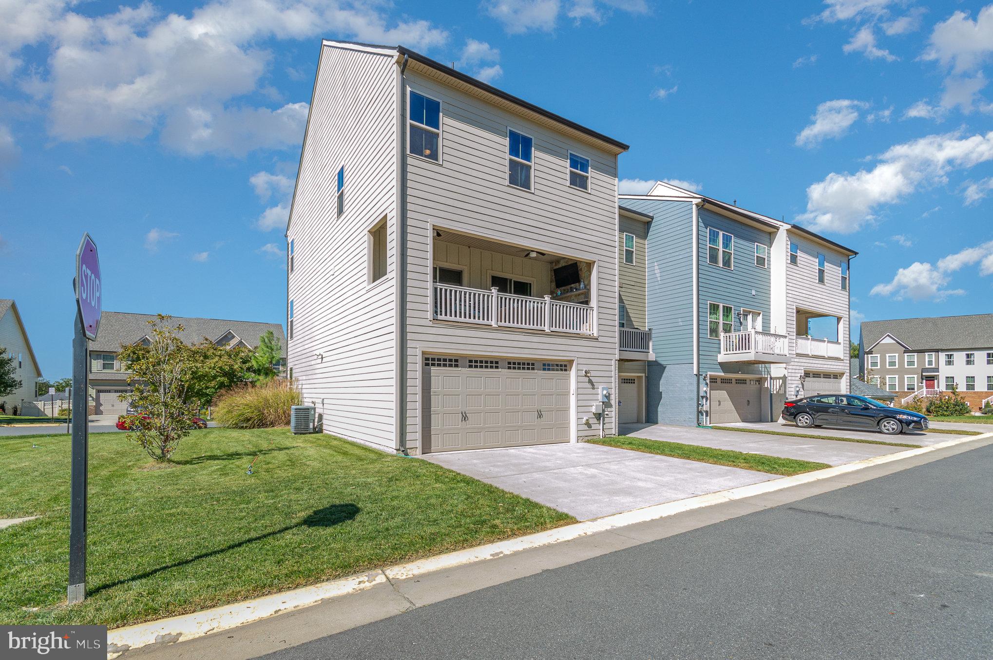 POTOMAC SHORES - Residential