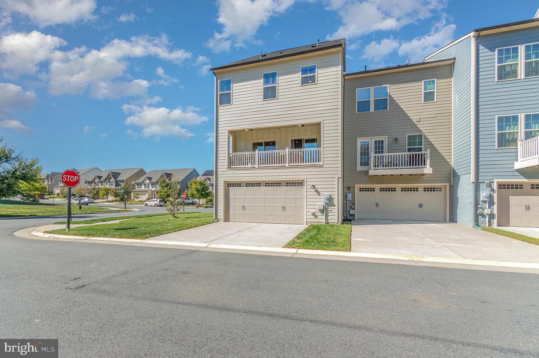 POTOMAC SHORES - Residential