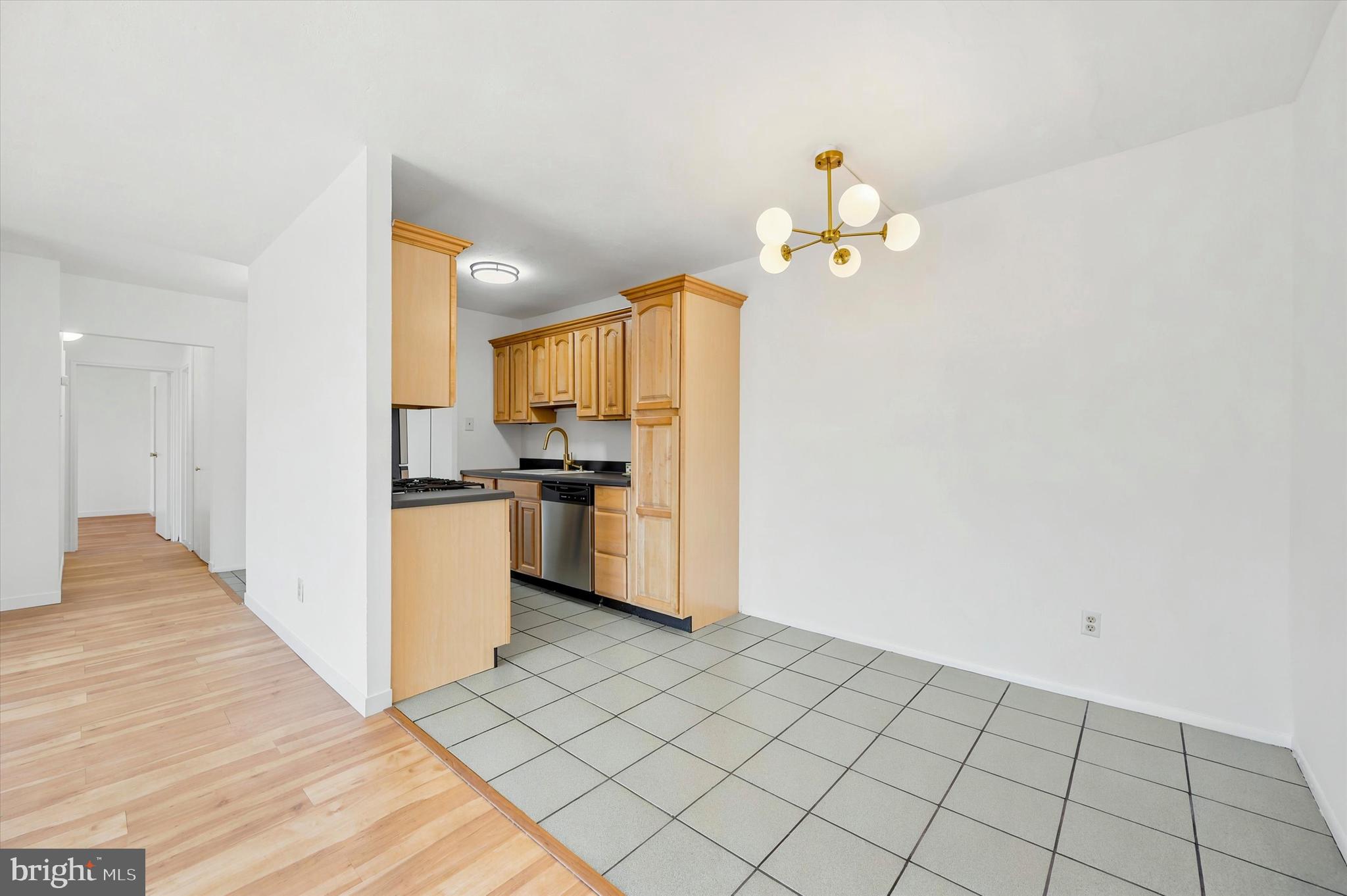 120 N BETHLEHEM PIKE B303