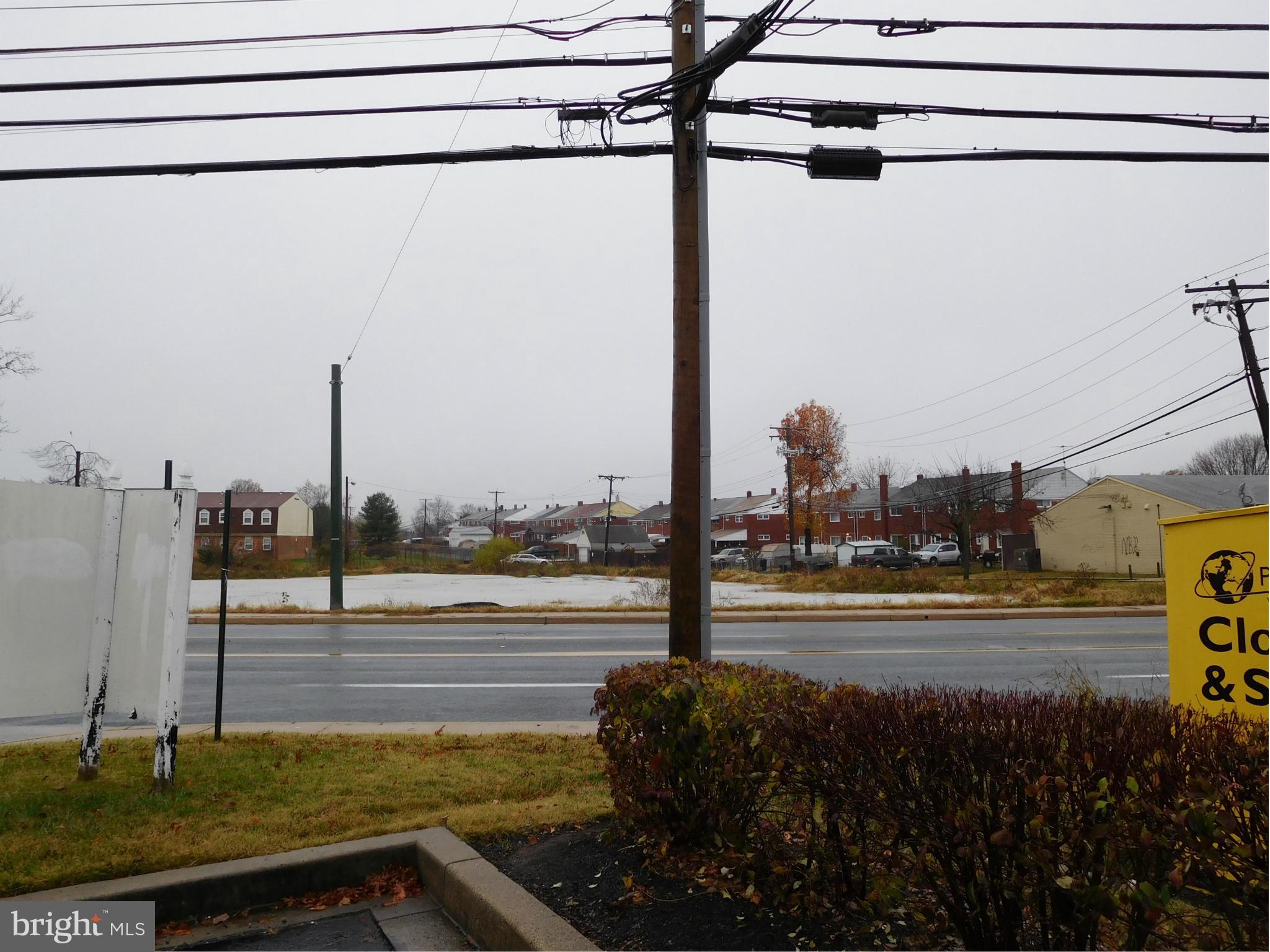 FRENCHS PARK - Commercial Sale