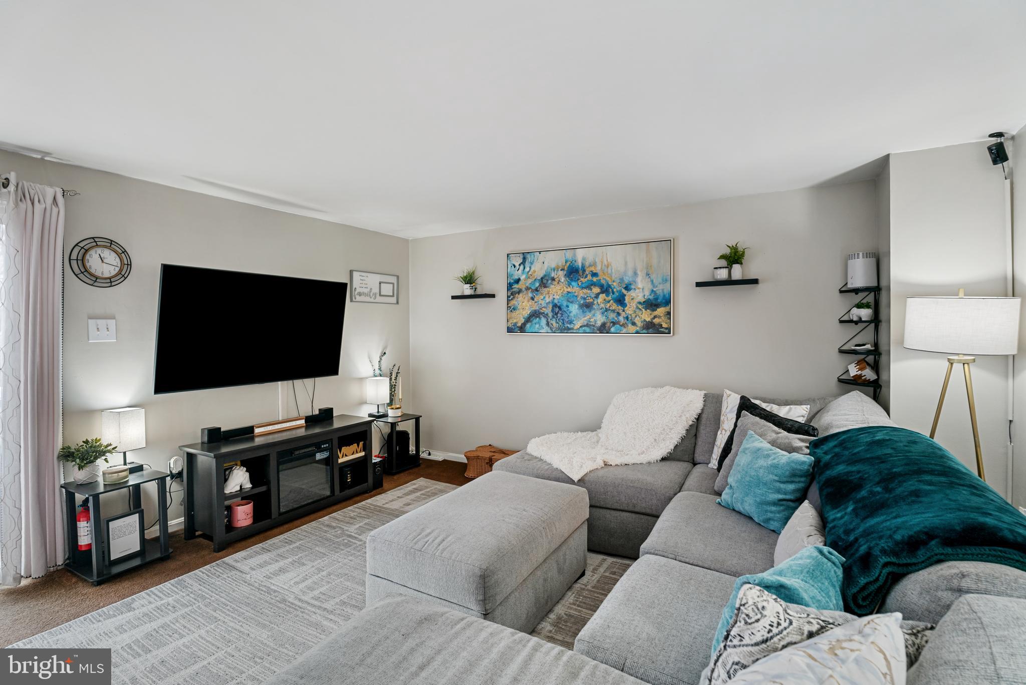 ST GEORGES STATION - Residential