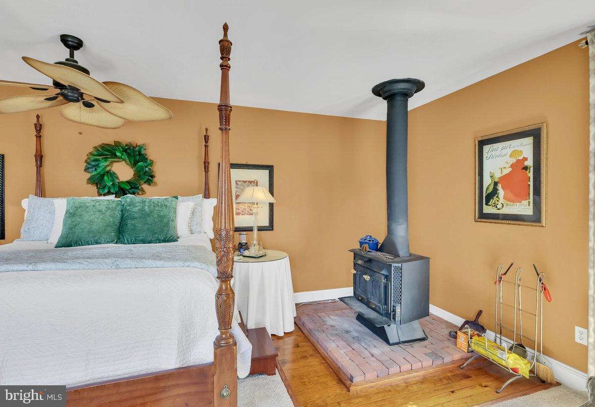 PINEY BRANCH FARMS - Residential