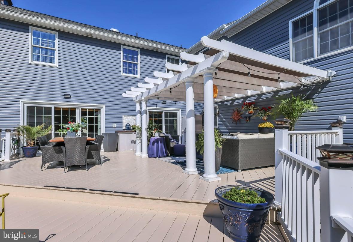 PINEY BRANCH FARMS - Residential