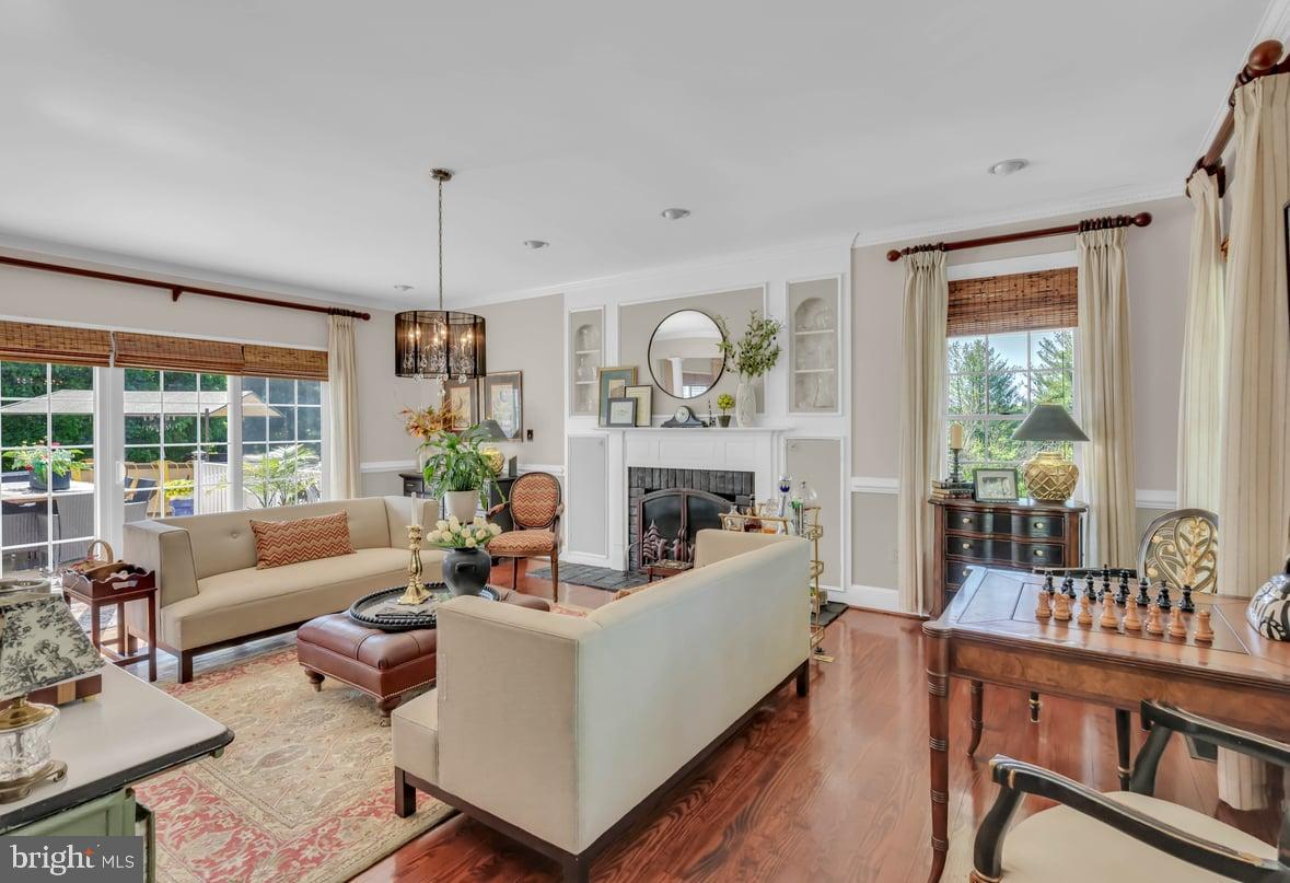 PINEY BRANCH FARMS - Residential