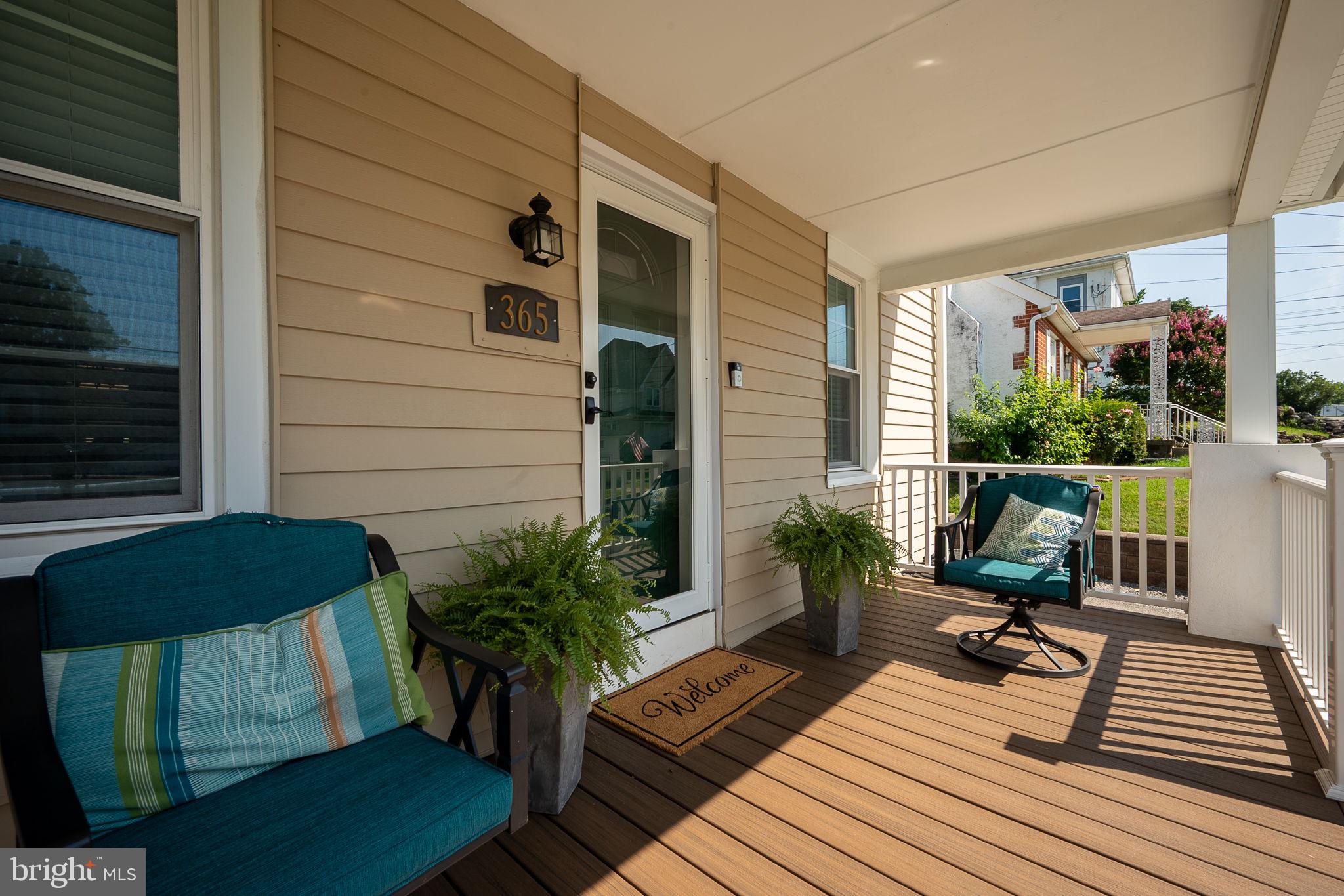 BLACK HORSE - Residential