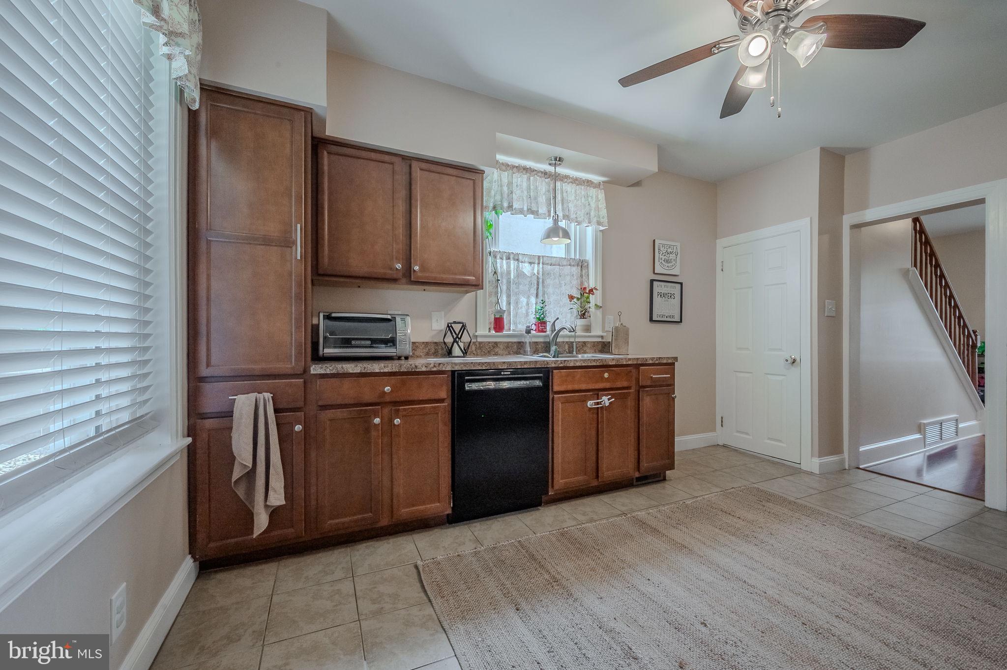 BLACK HORSE - Residential