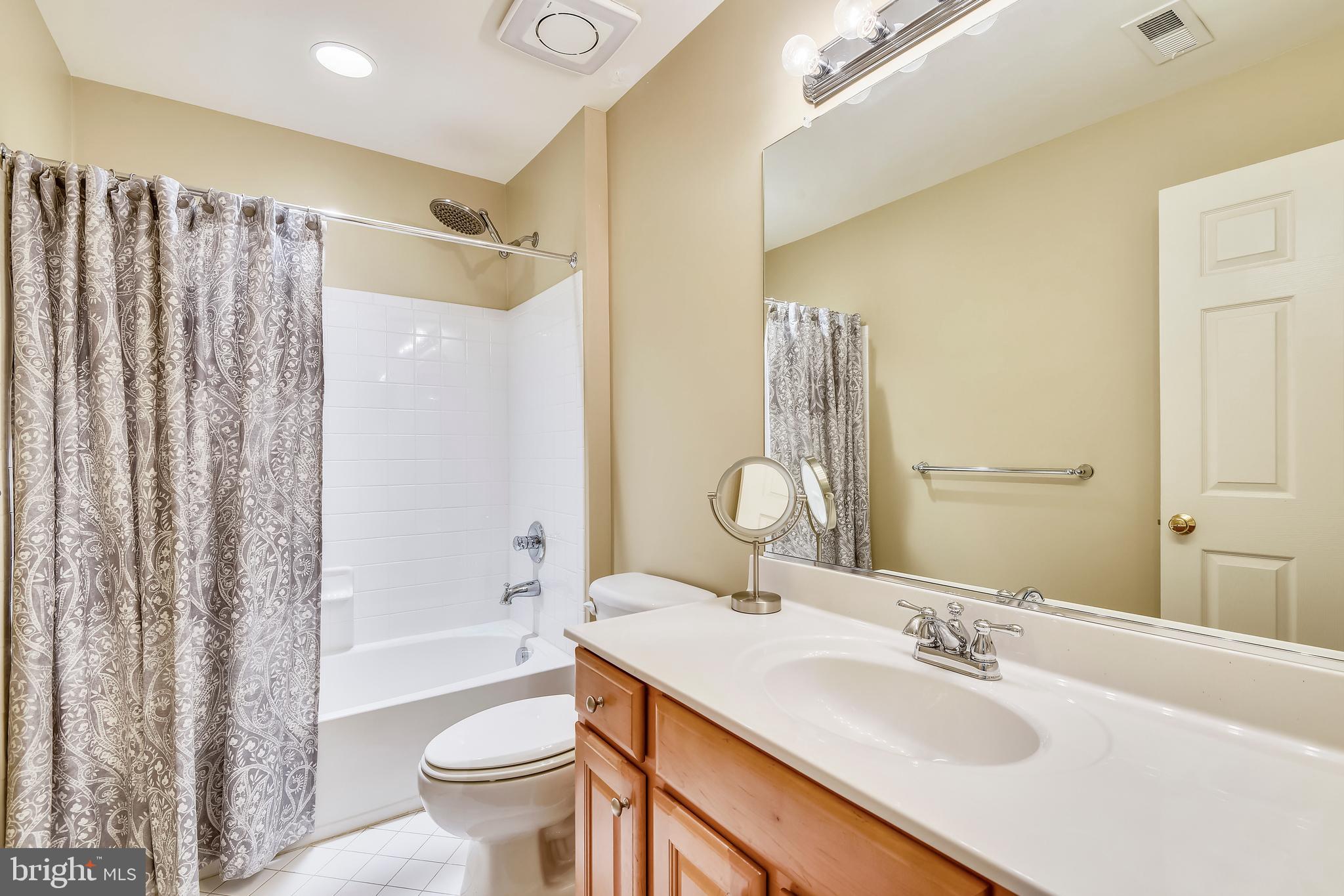 ADMIRALS VIEW - Residential