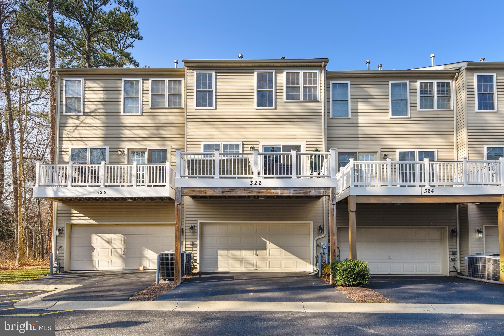 ADMIRALS VIEW - Residential