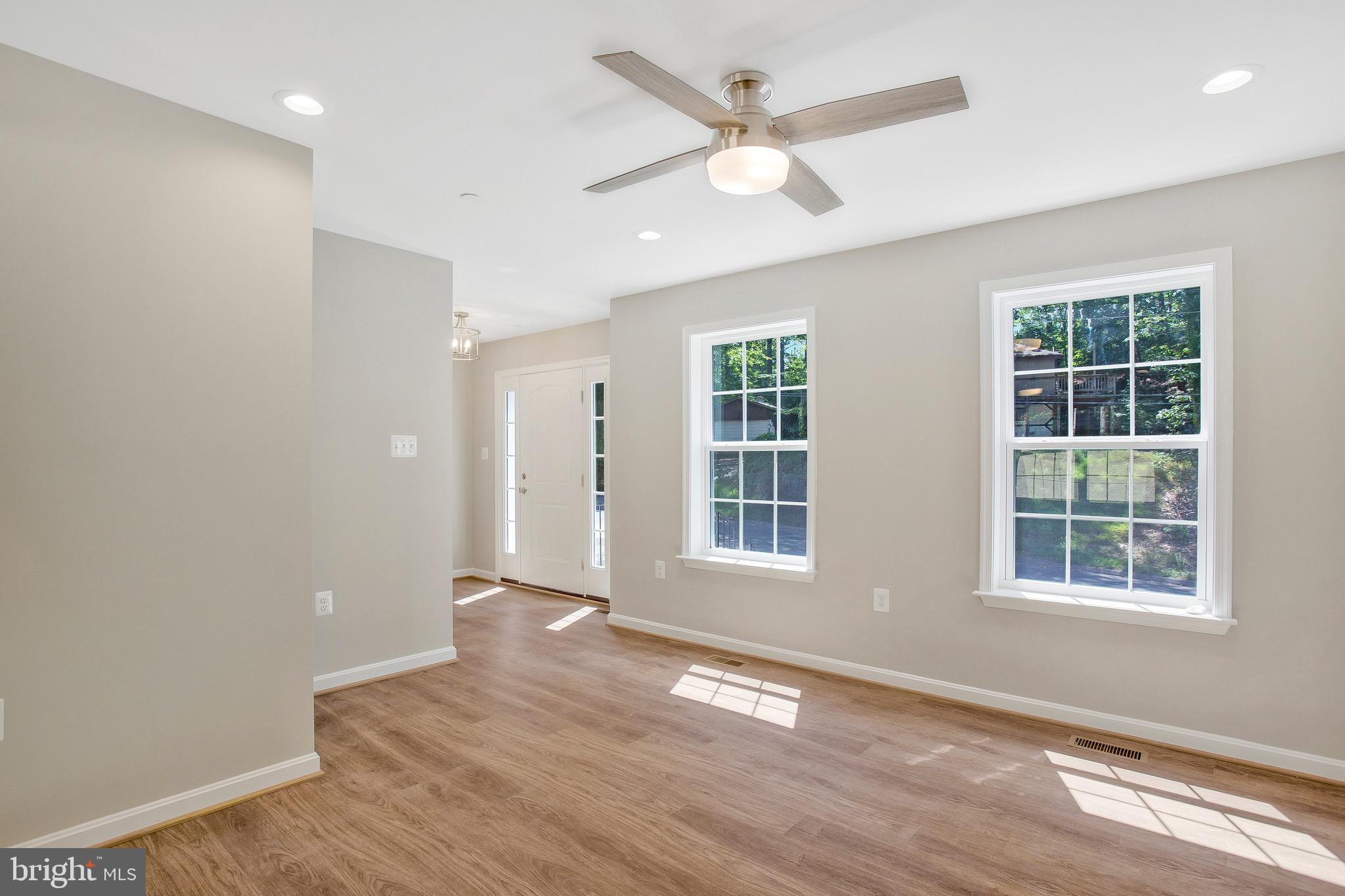 KNOTT'S-WEST GLYMONT IND - Residential