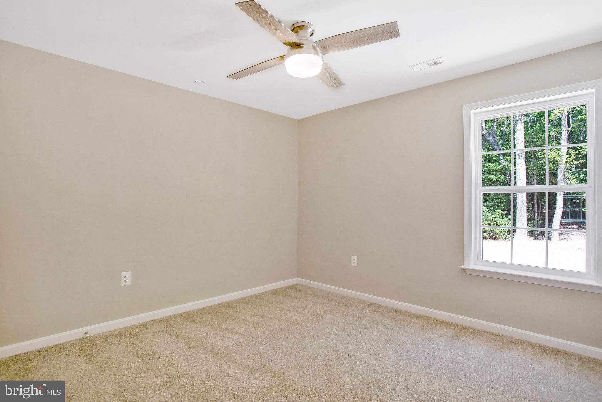 KNOTT'S-WEST GLYMONT IND - Residential