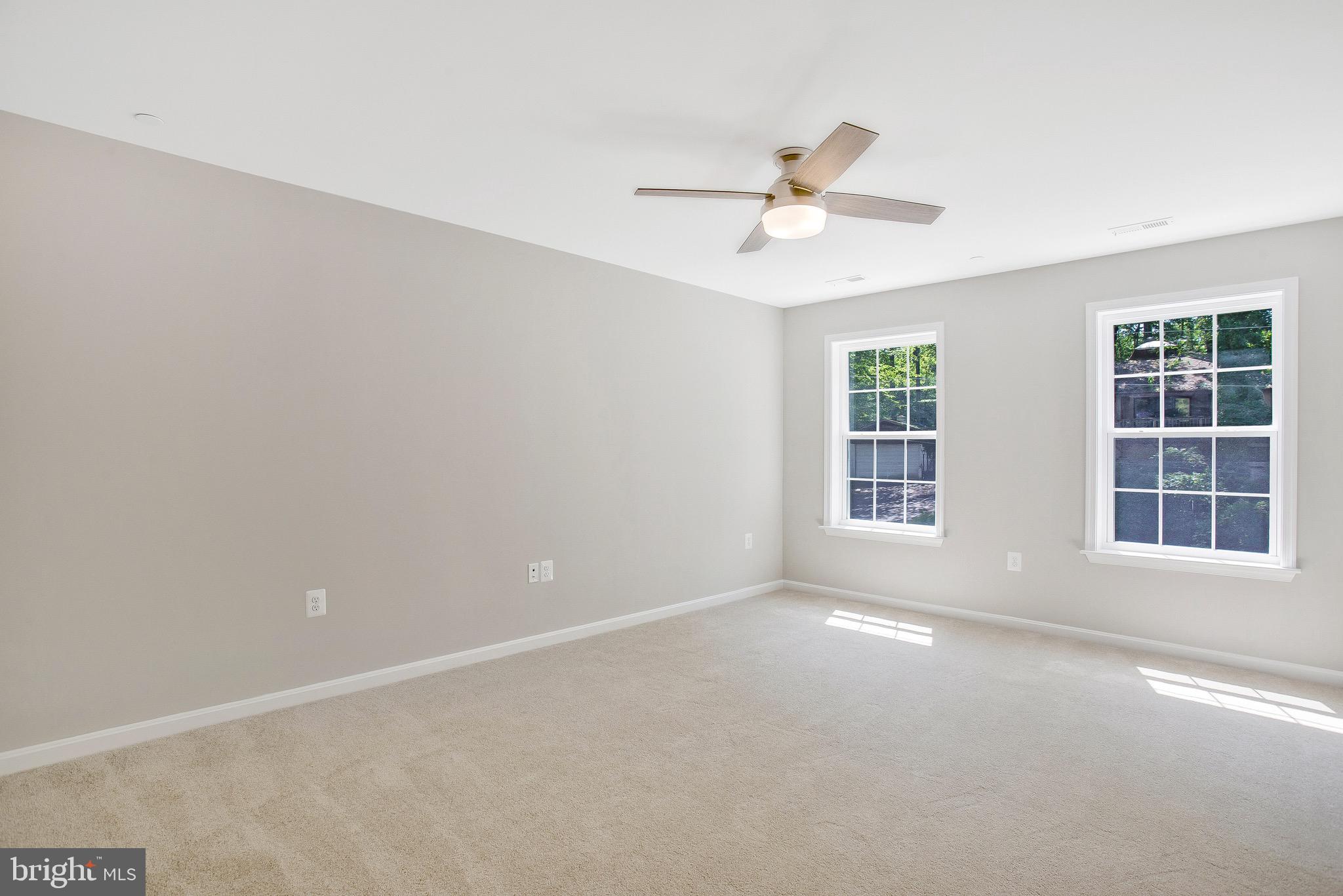 KNOTT'S-WEST GLYMONT IND - Residential