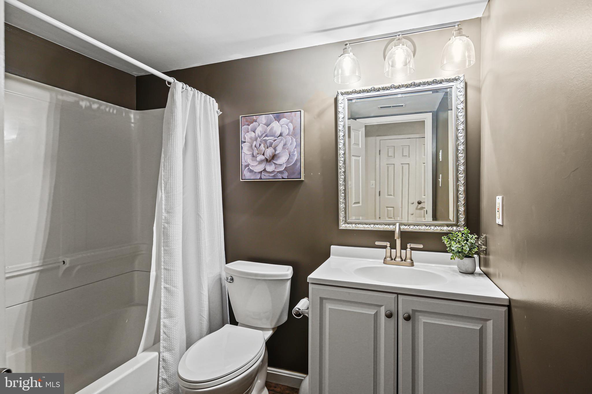 BRIDGEWATER - Residential