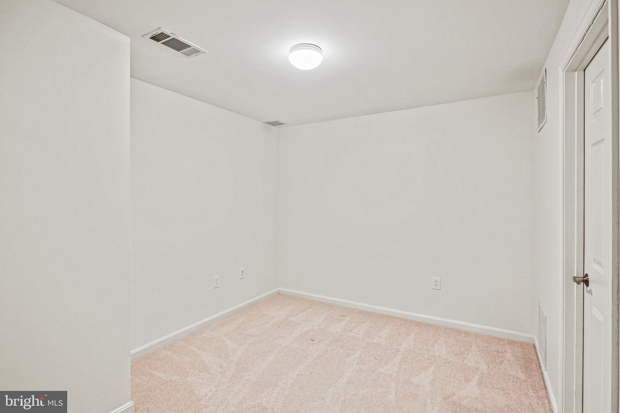 BRIDGEWATER - Residential