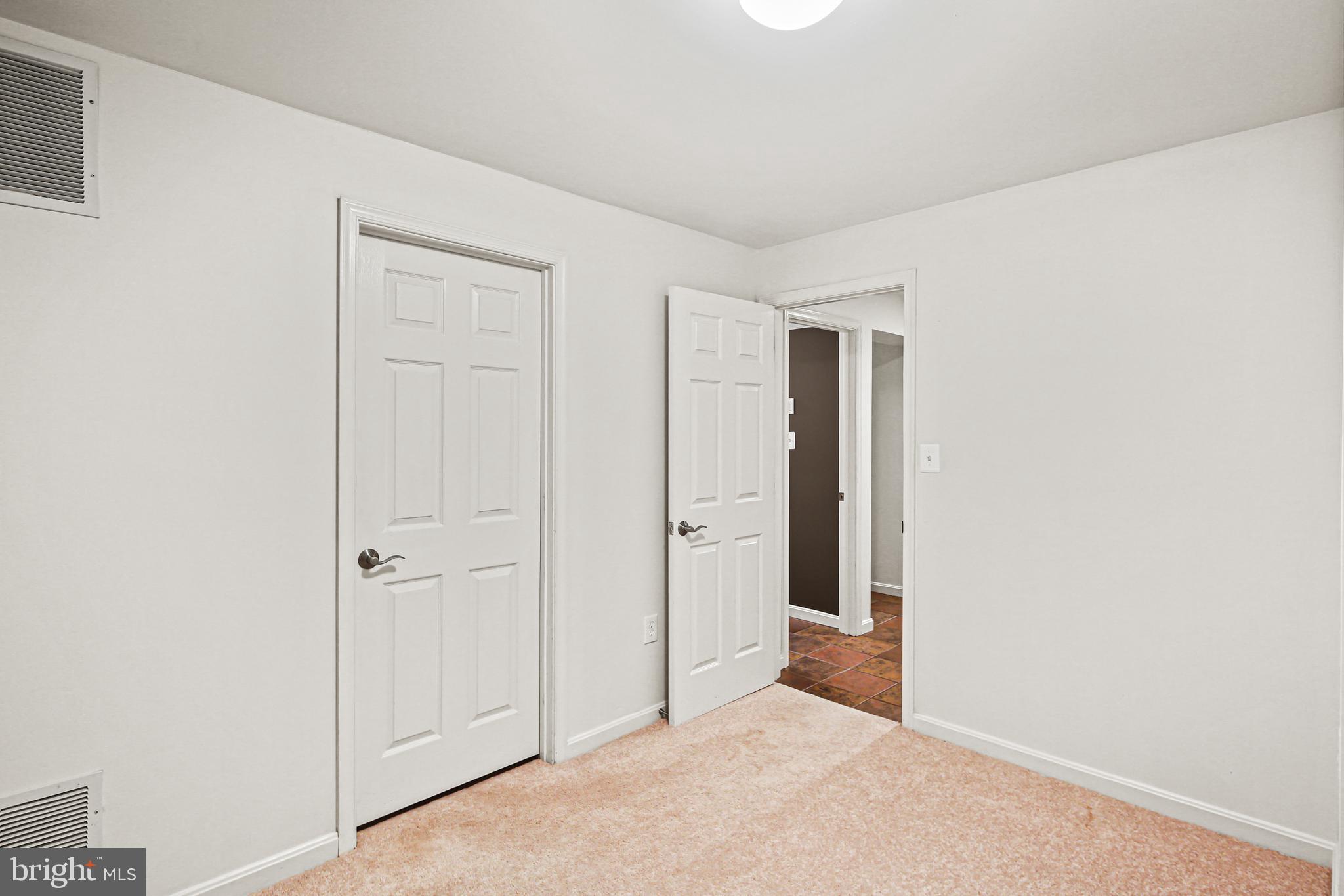 BRIDGEWATER - Residential