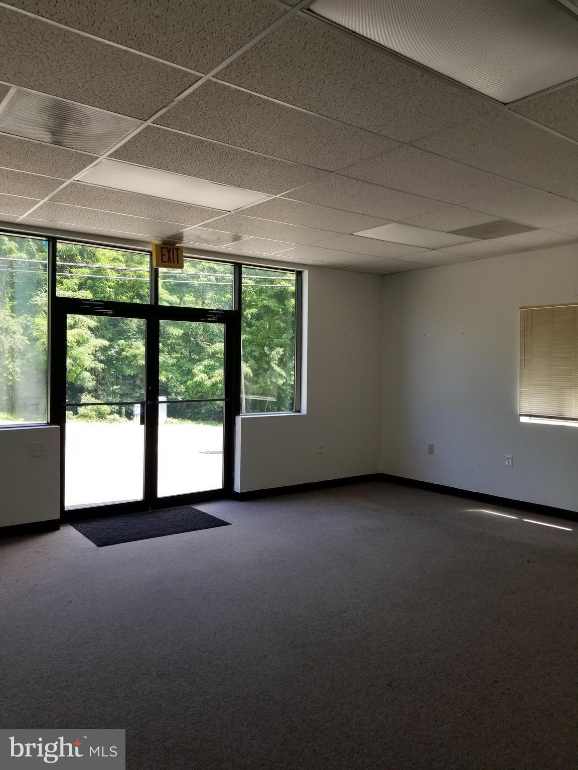 LEONARDTOWN - Commercial Lease