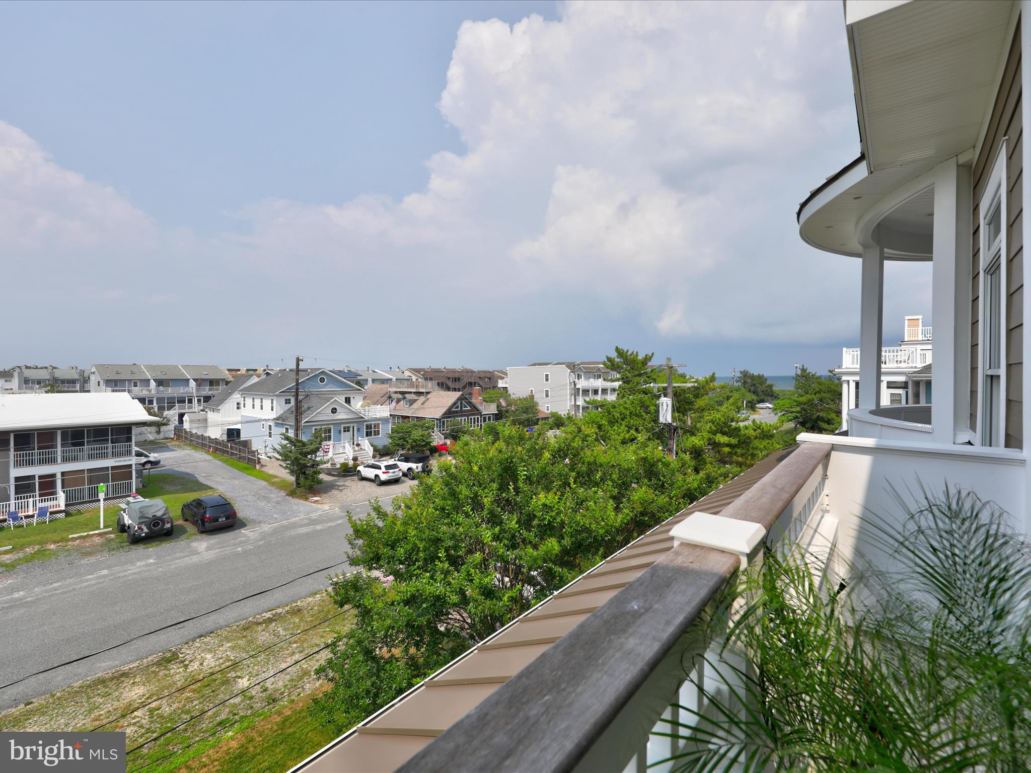 INDIAN BEACH - Residential