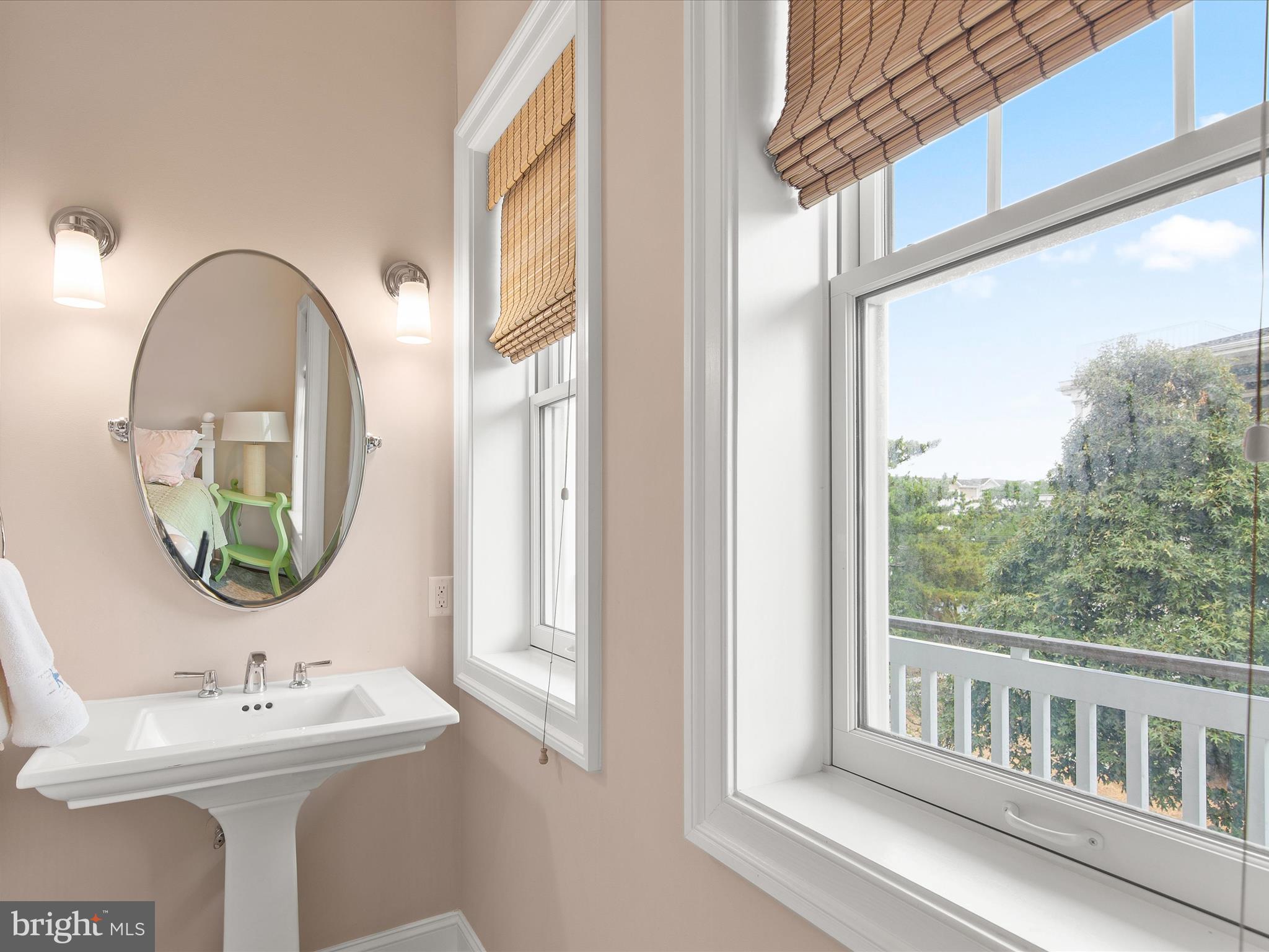 INDIAN BEACH - Residential