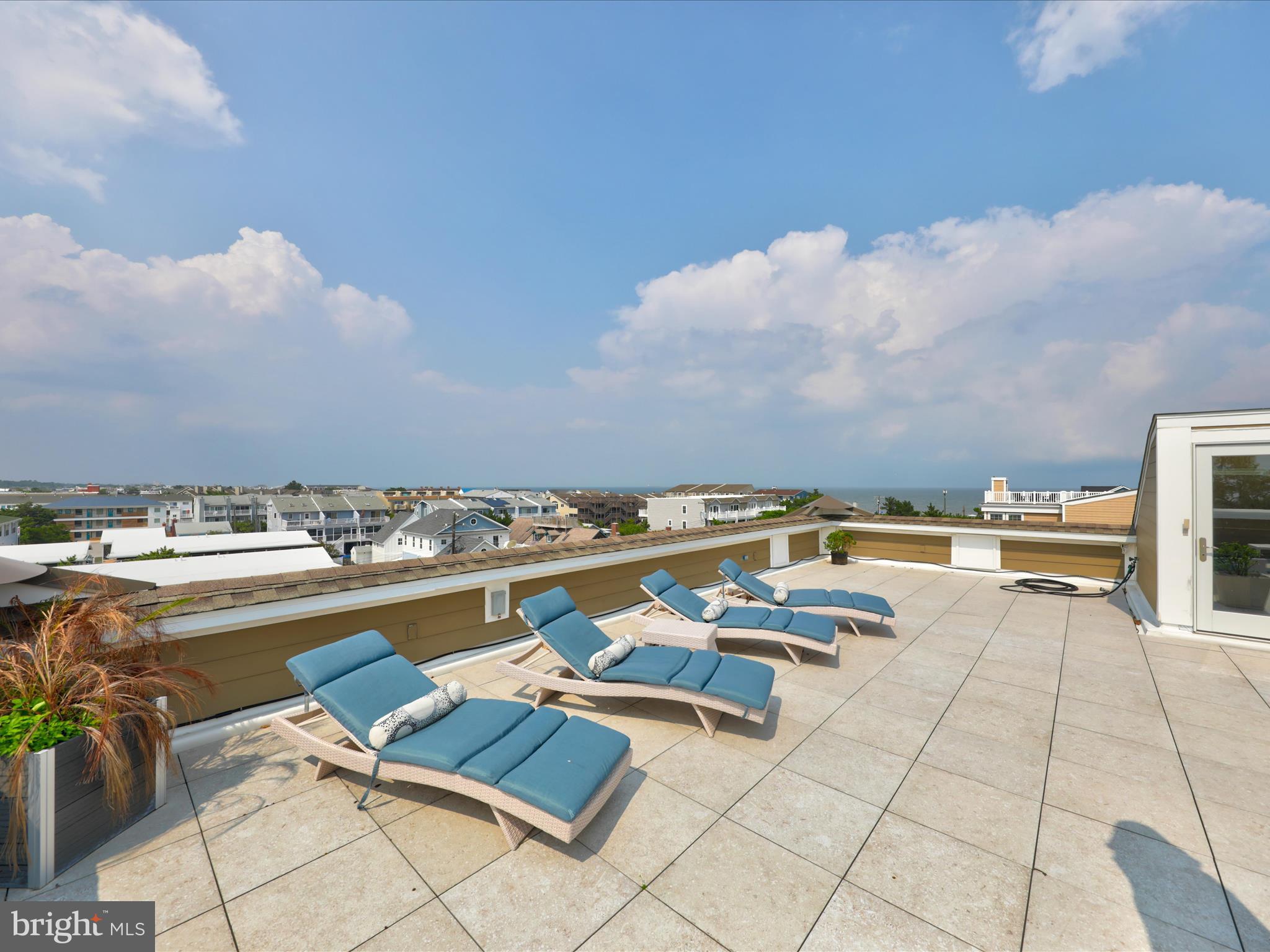 INDIAN BEACH - Residential