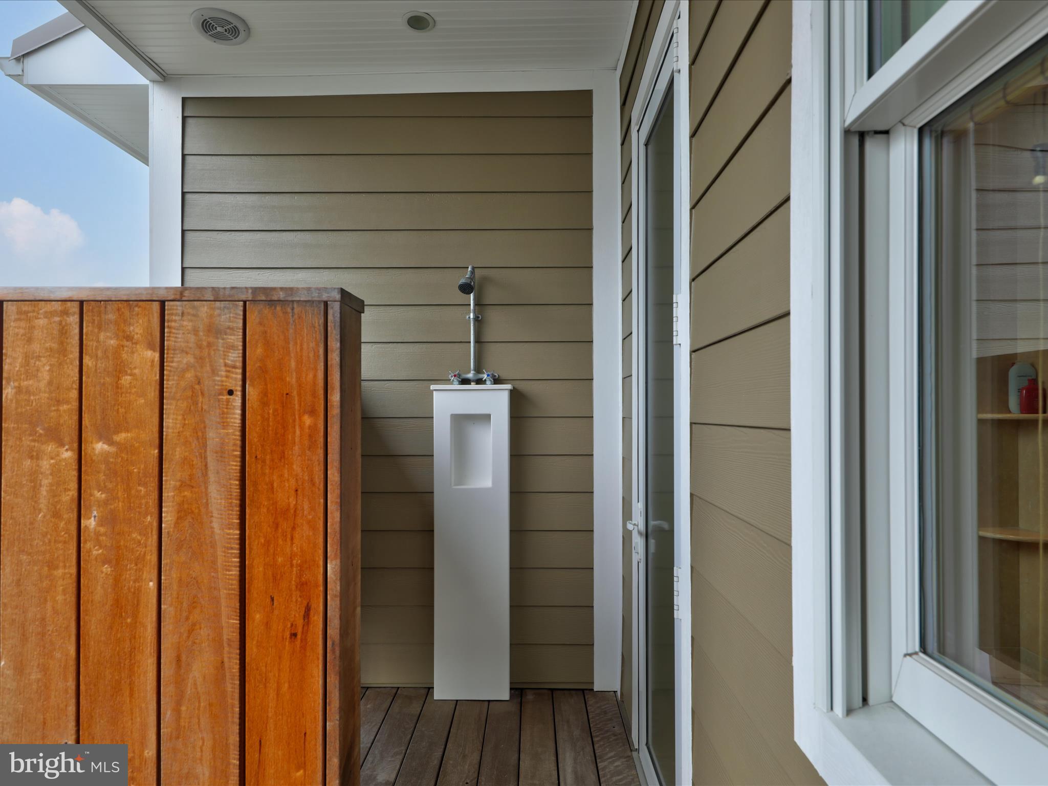 INDIAN BEACH - Residential