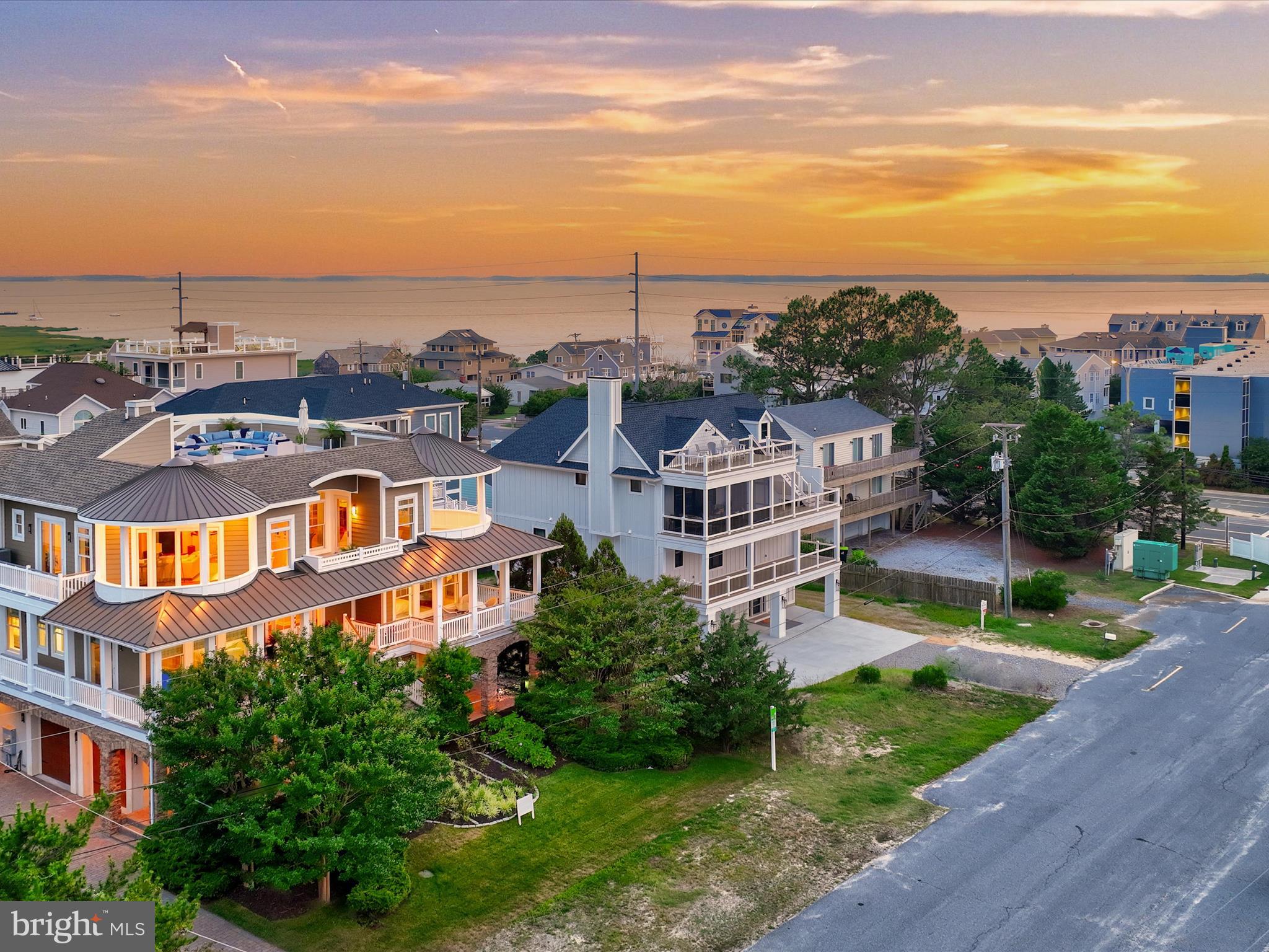 INDIAN BEACH - Residential