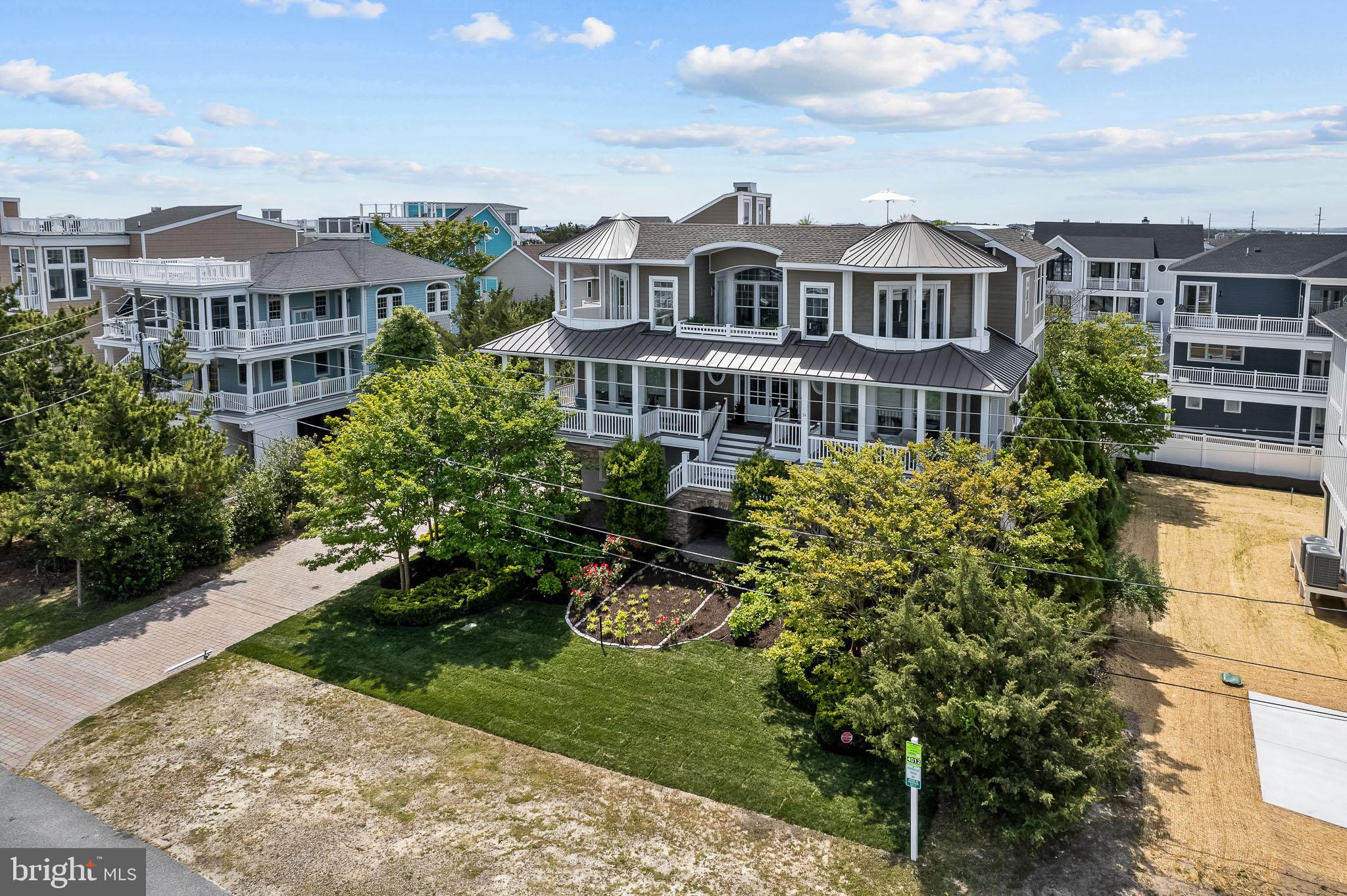 INDIAN BEACH - Residential