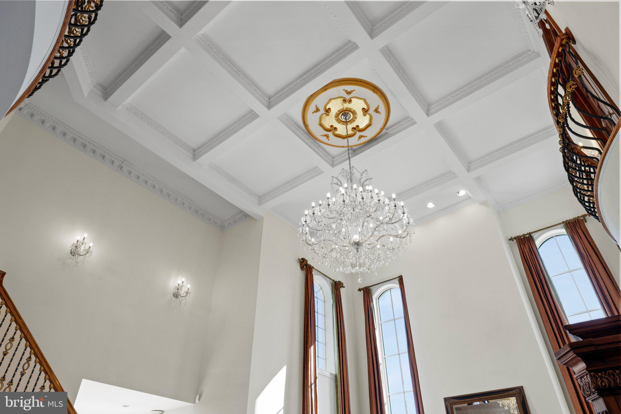 THE CHIMNEYS - Residential