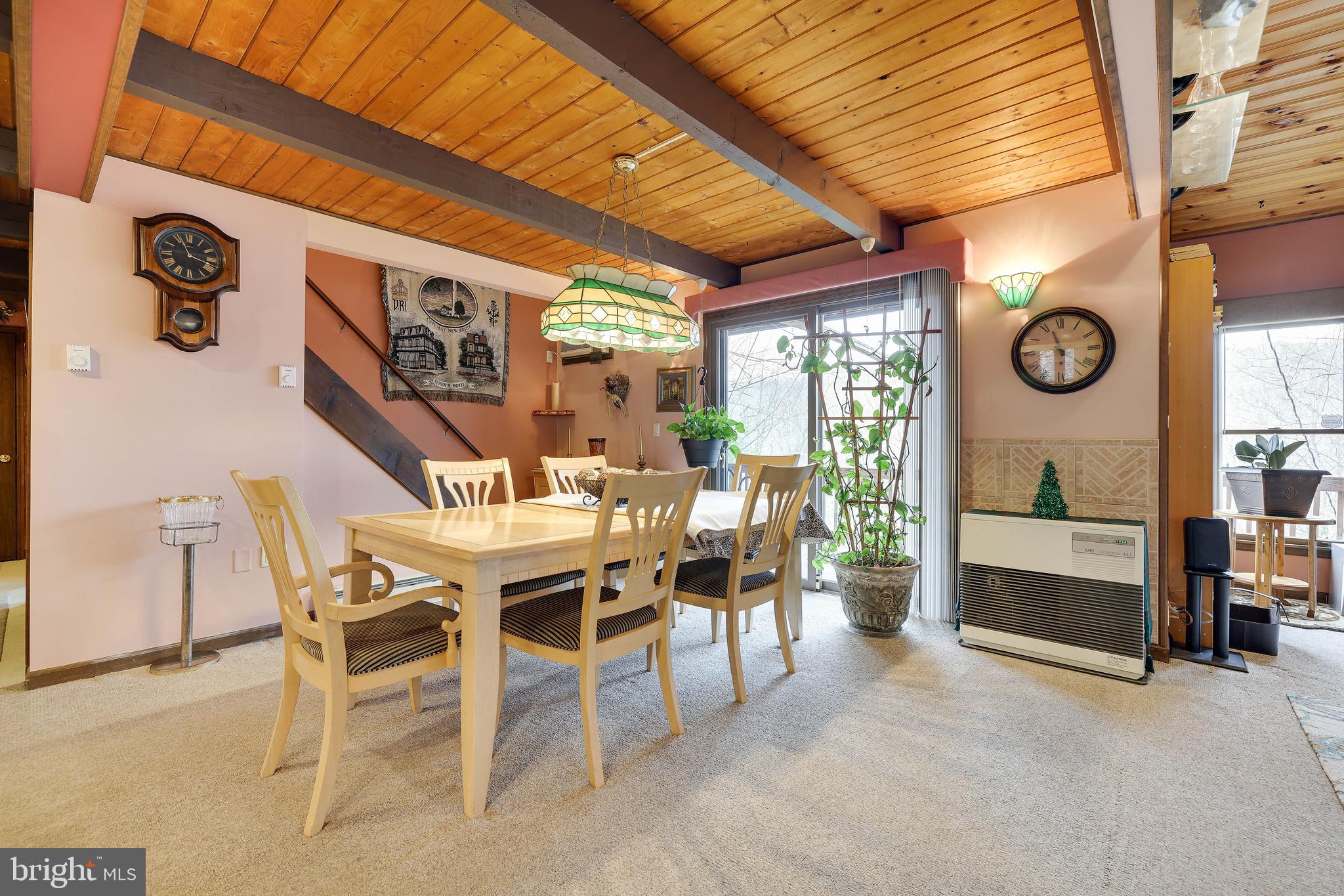 SAW CREEK ESTATES - Residential