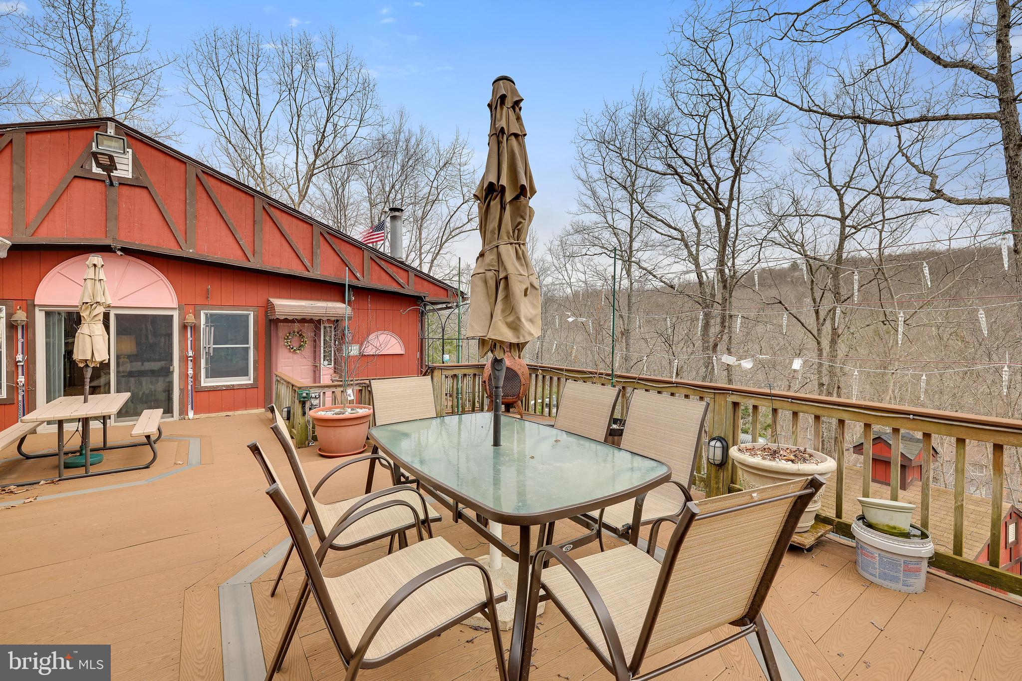 SAW CREEK ESTATES - Residential