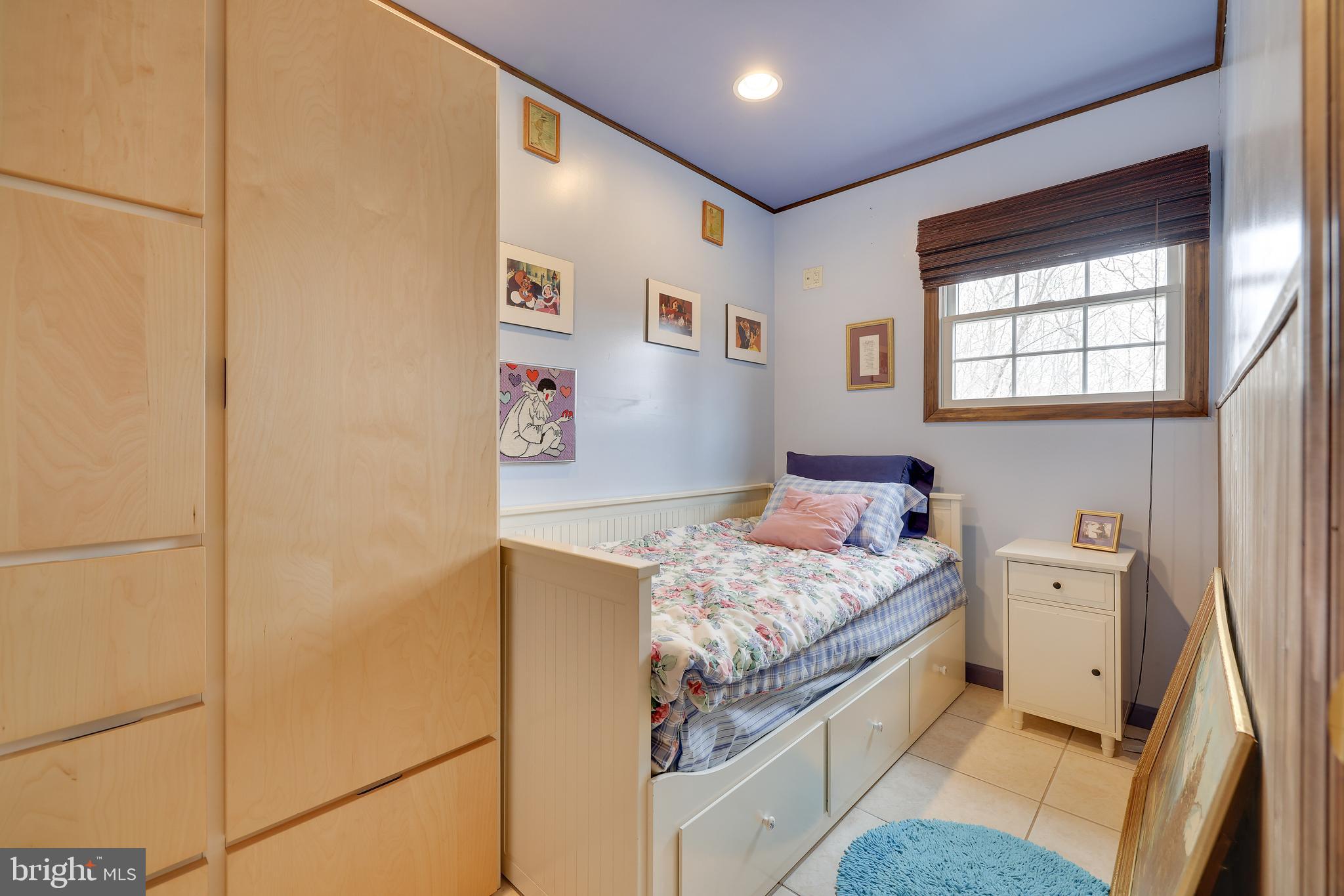 SAW CREEK ESTATES - Residential