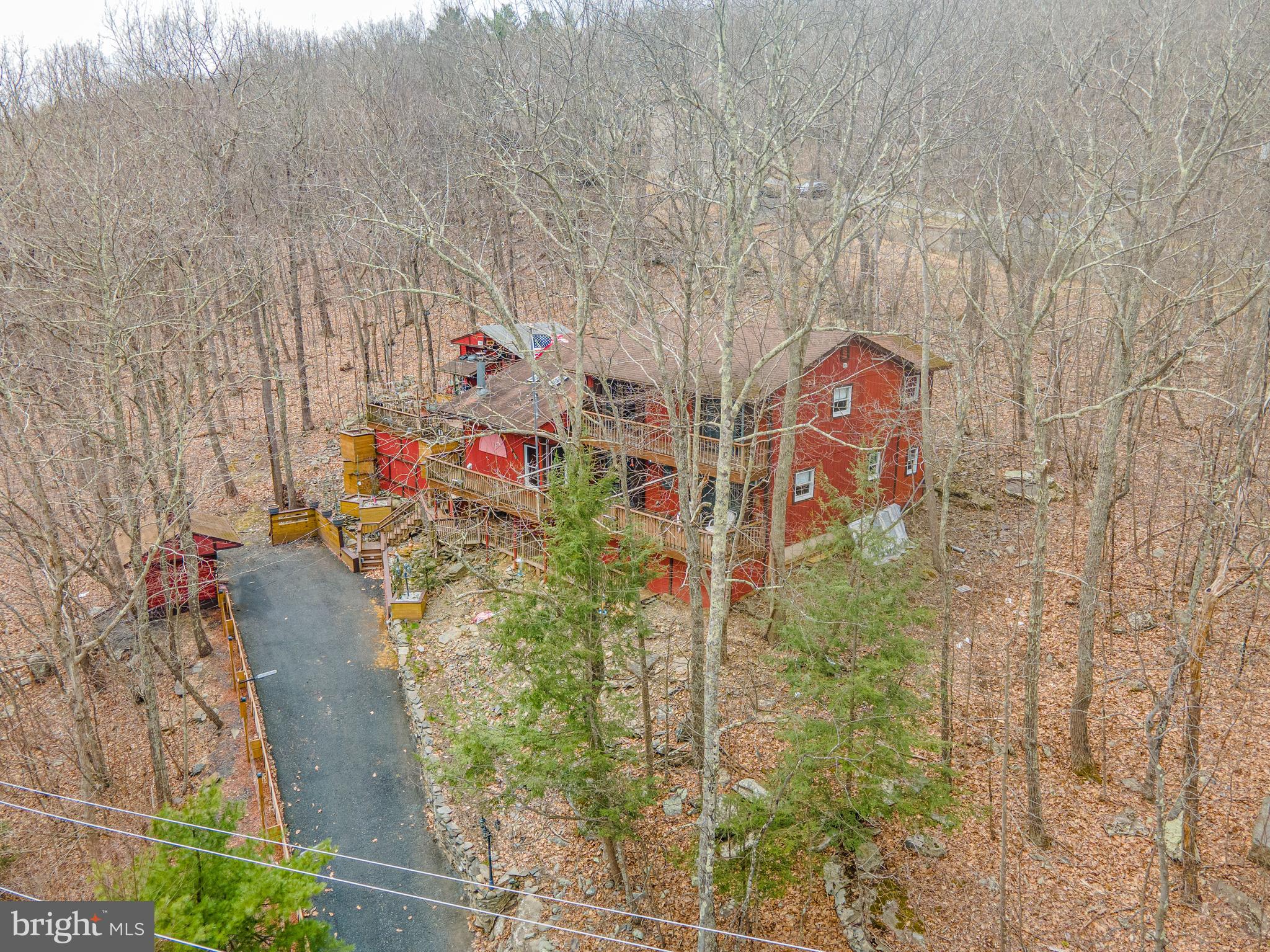 5817 DECKER ROAD