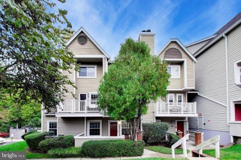 Condo For Rent - 5700 Chapman Mill Drive #2201<br/> ROCKVILLE, MD 20852