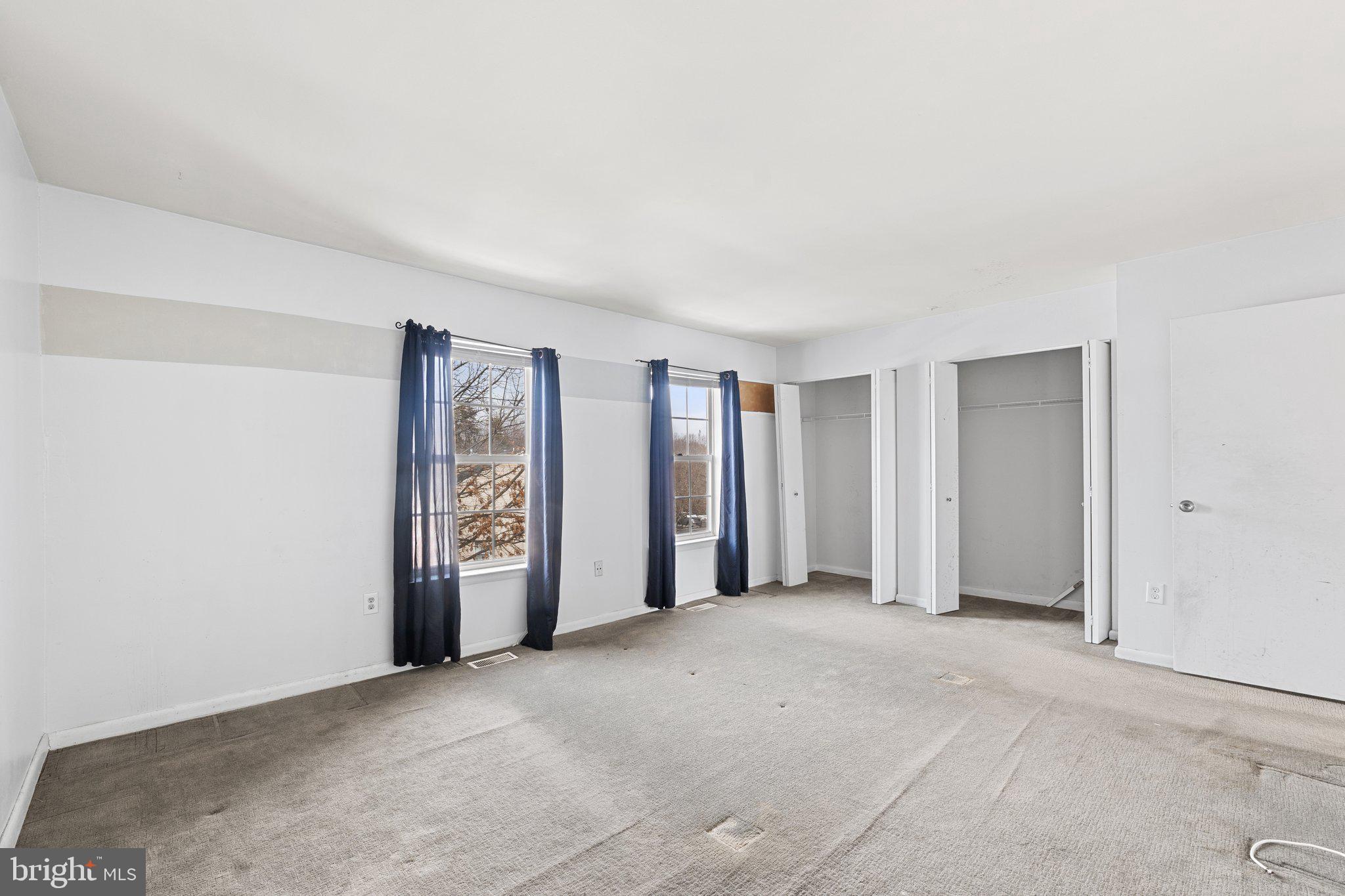 REGENCY TOWNS - Residential