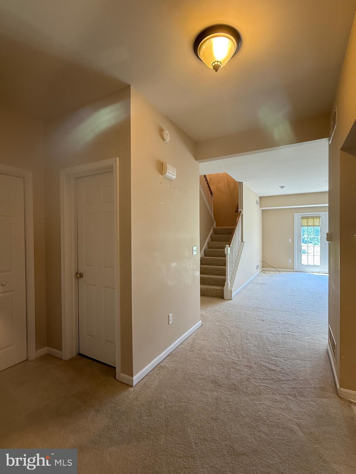 DEER RUN - Residential Lease