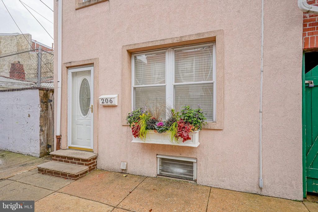 Photo of 206 Wilder Street, PHILADELPHIA, PA 19147 (MLS # PAPH2563948)