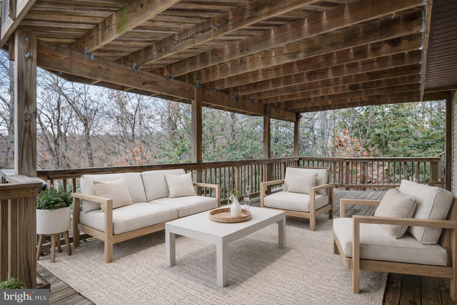 WHITE SANDS - Residential