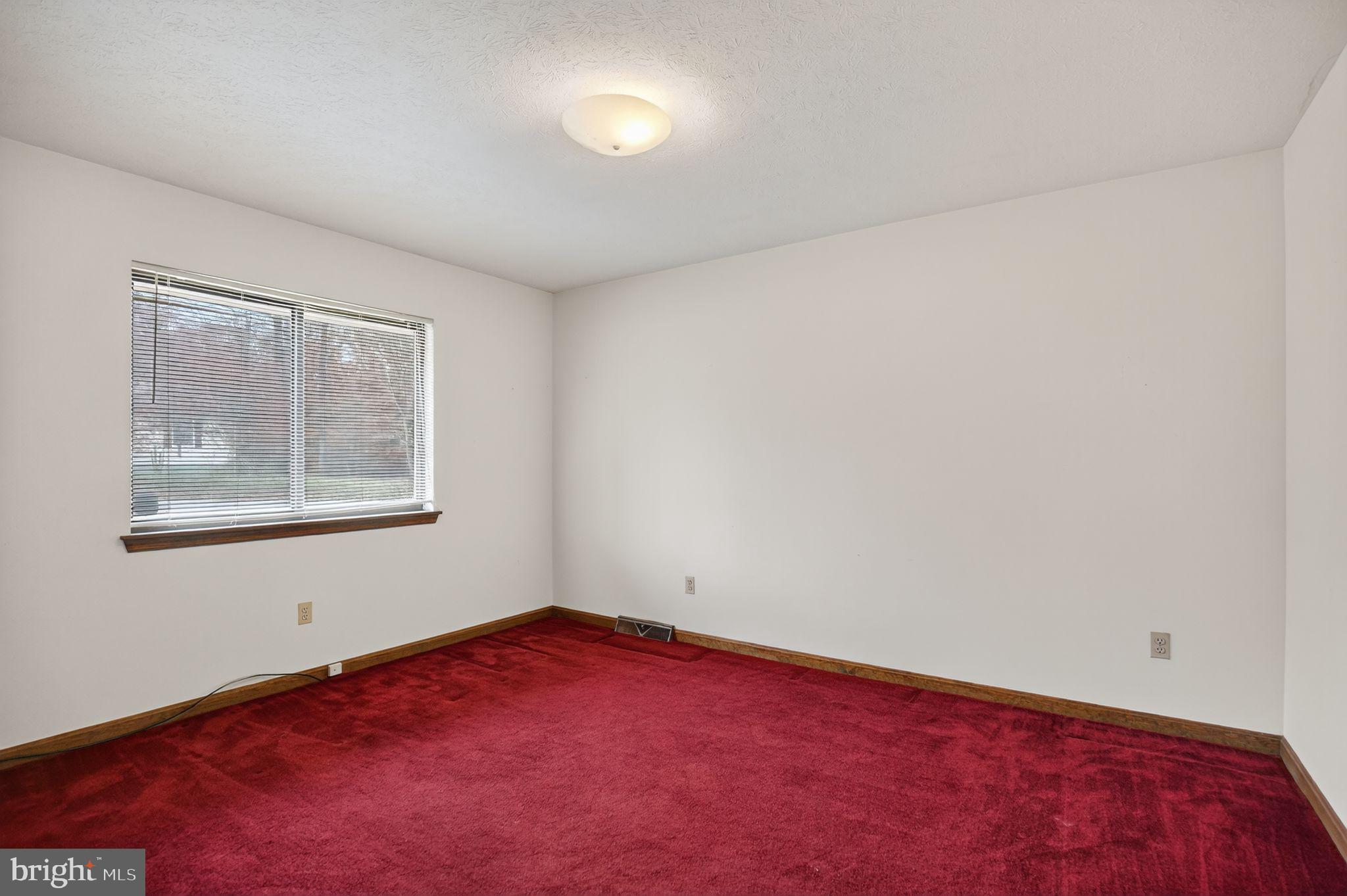 WHITE SANDS - Residential