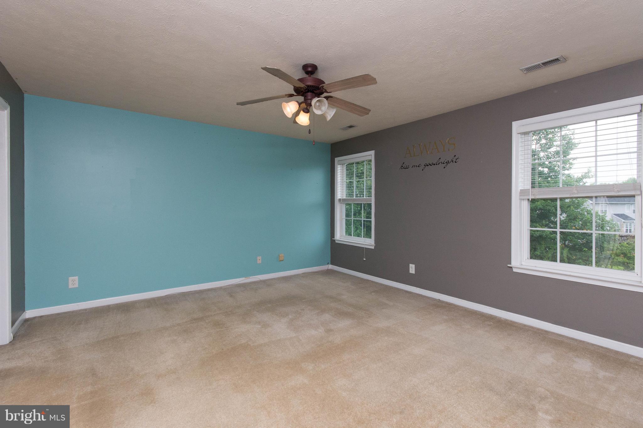 OAKLAND PARK - Residential