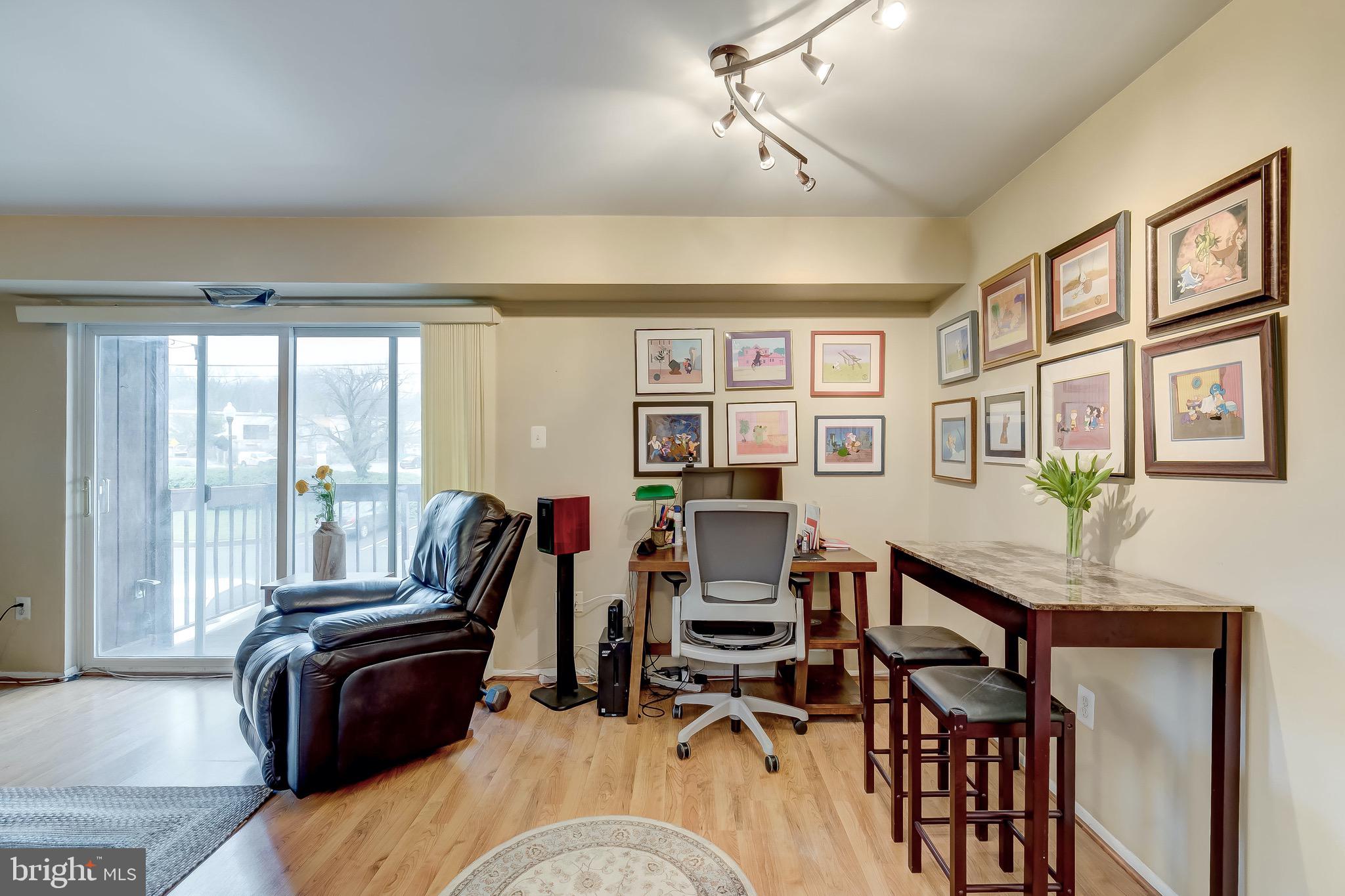 SUN VALLEY CONDOMINIUMS - Residential