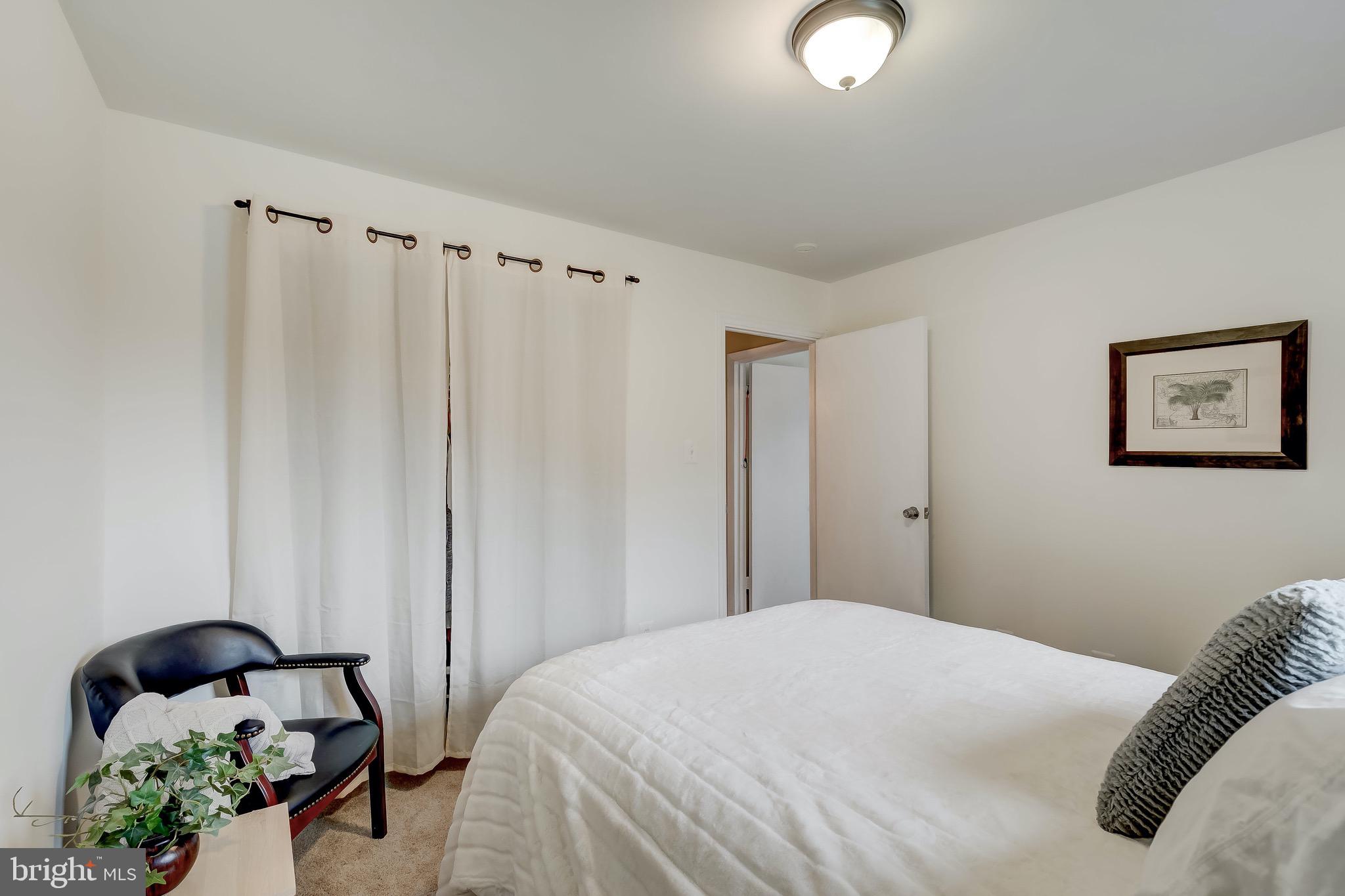 SUN VALLEY CONDOMINIUMS - Residential