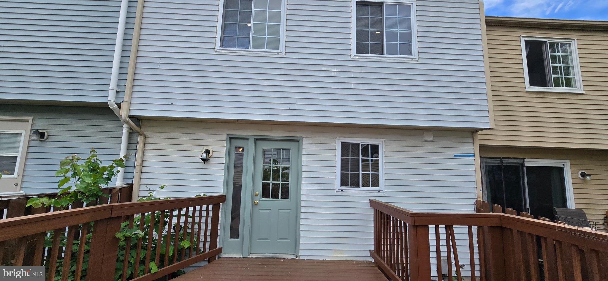 DAMASCUS VALLEY PARK - Residential Lease