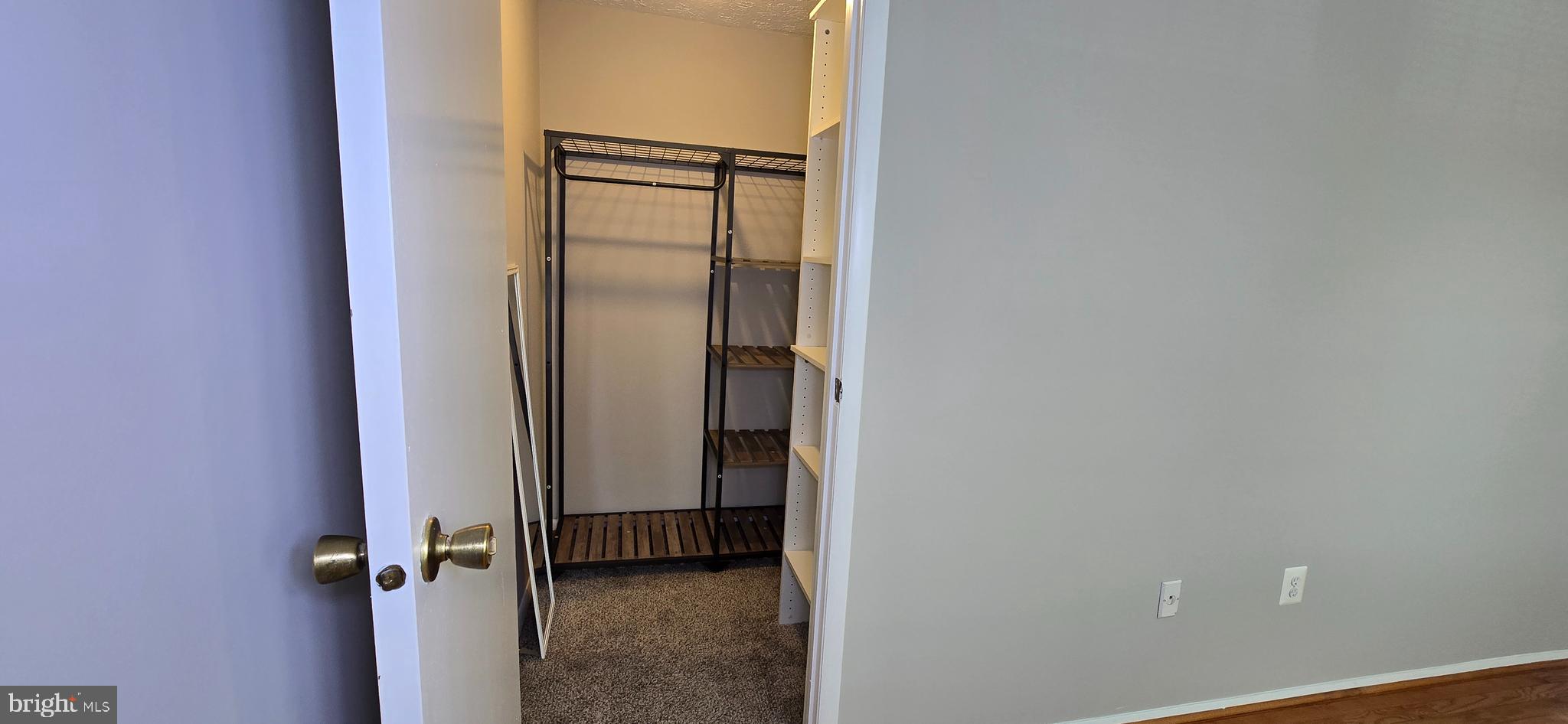 DAMASCUS VALLEY PARK - Residential Lease