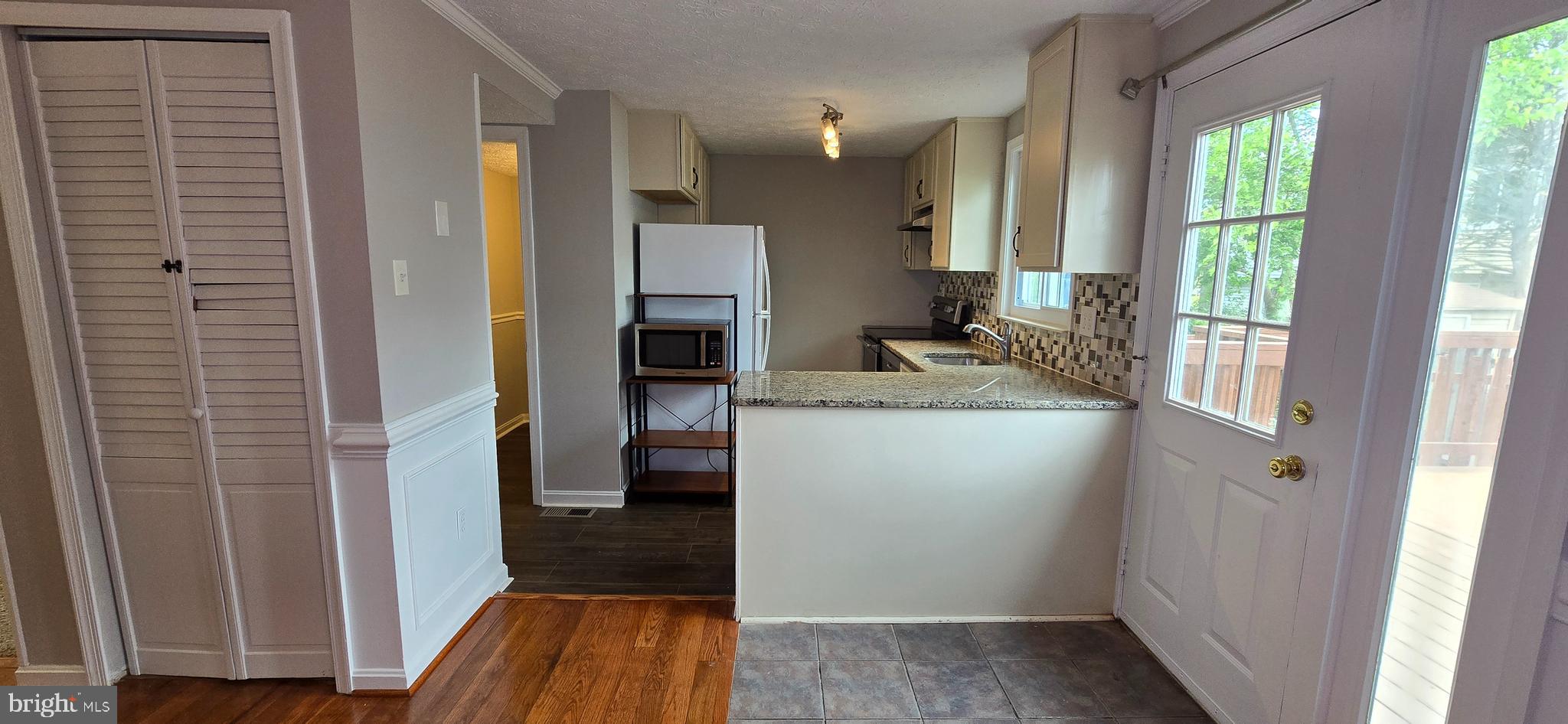 DAMASCUS VALLEY PARK - Residential Lease